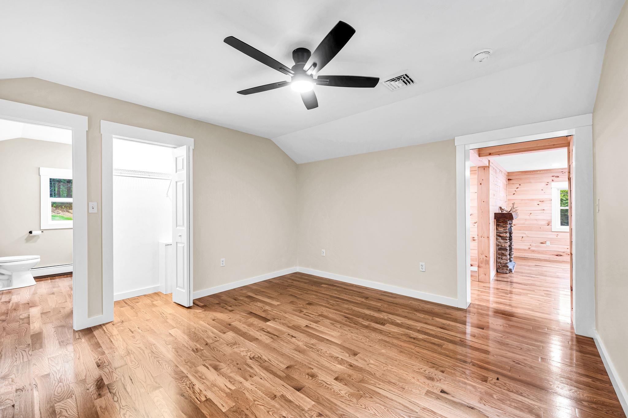975 Stratton Arlington Road photo 40