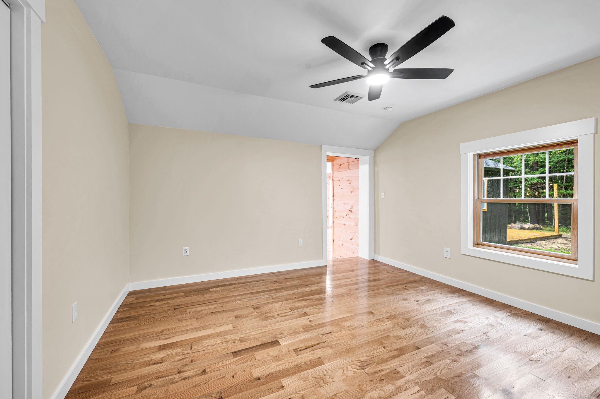 975 Stratton Arlington Road photo 42