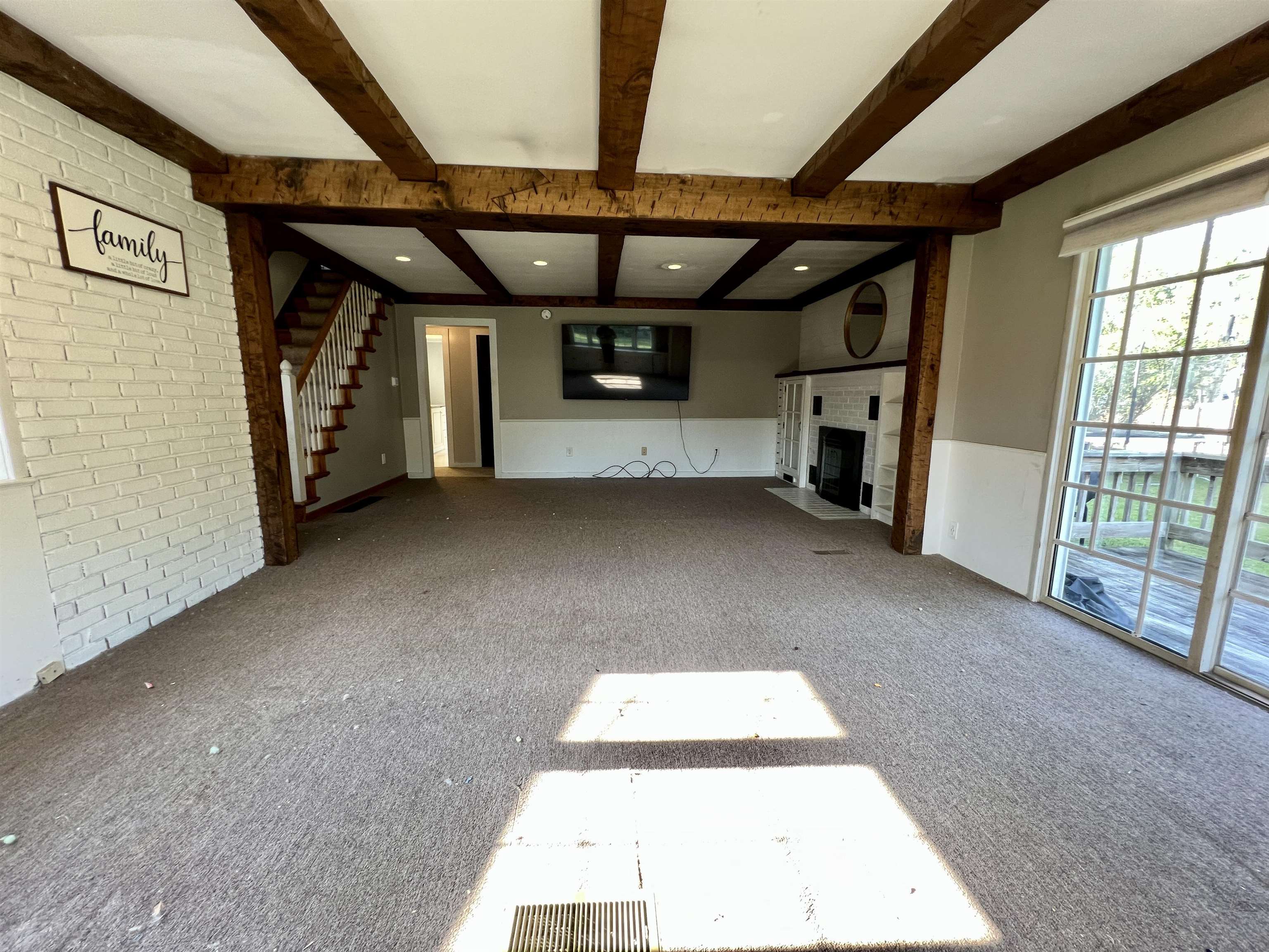 159 Riverdale Road photo 6