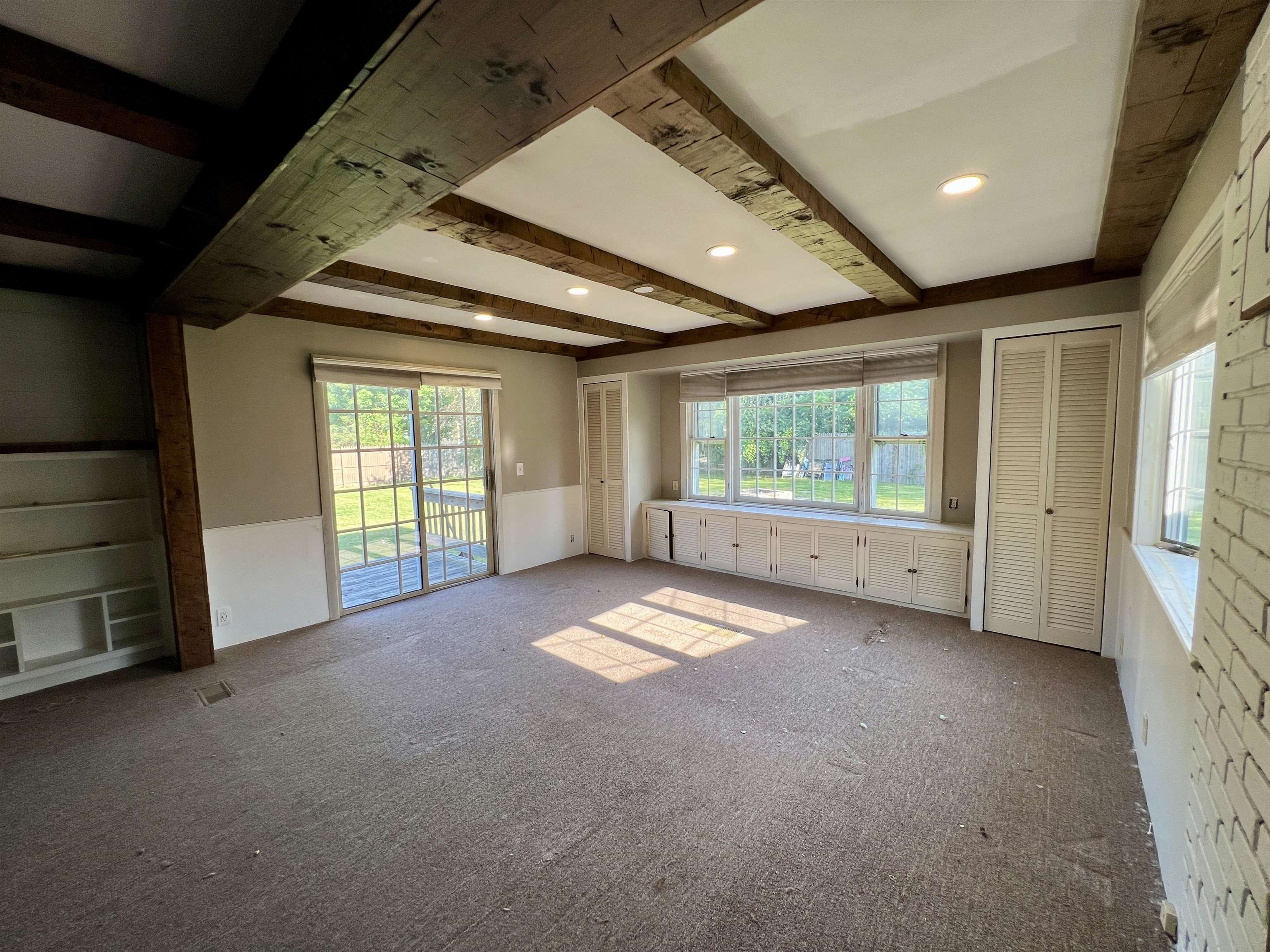 159 Riverdale Road photo 7