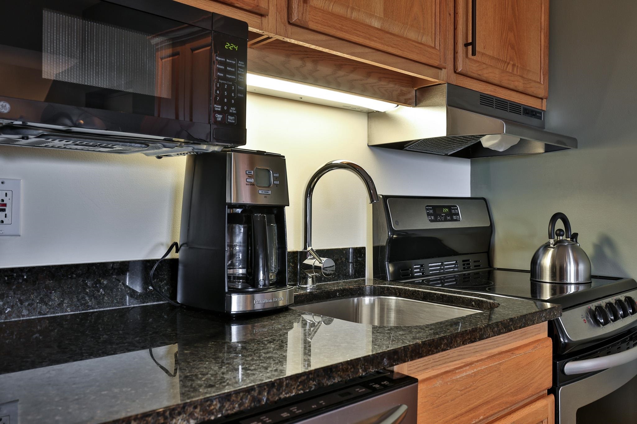 228 East Mountain Road photo 7