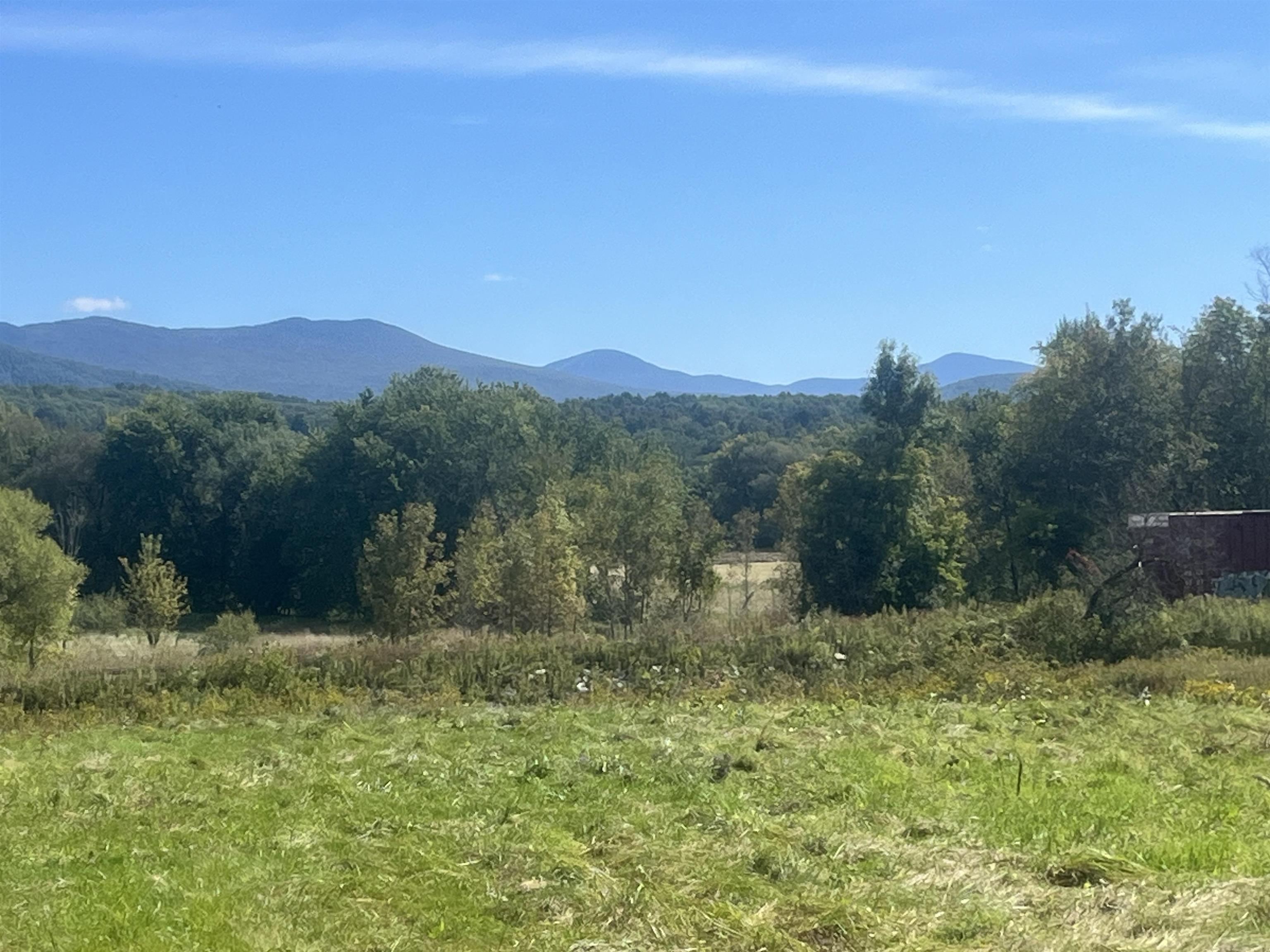 3210 West Creek Road photo 1
