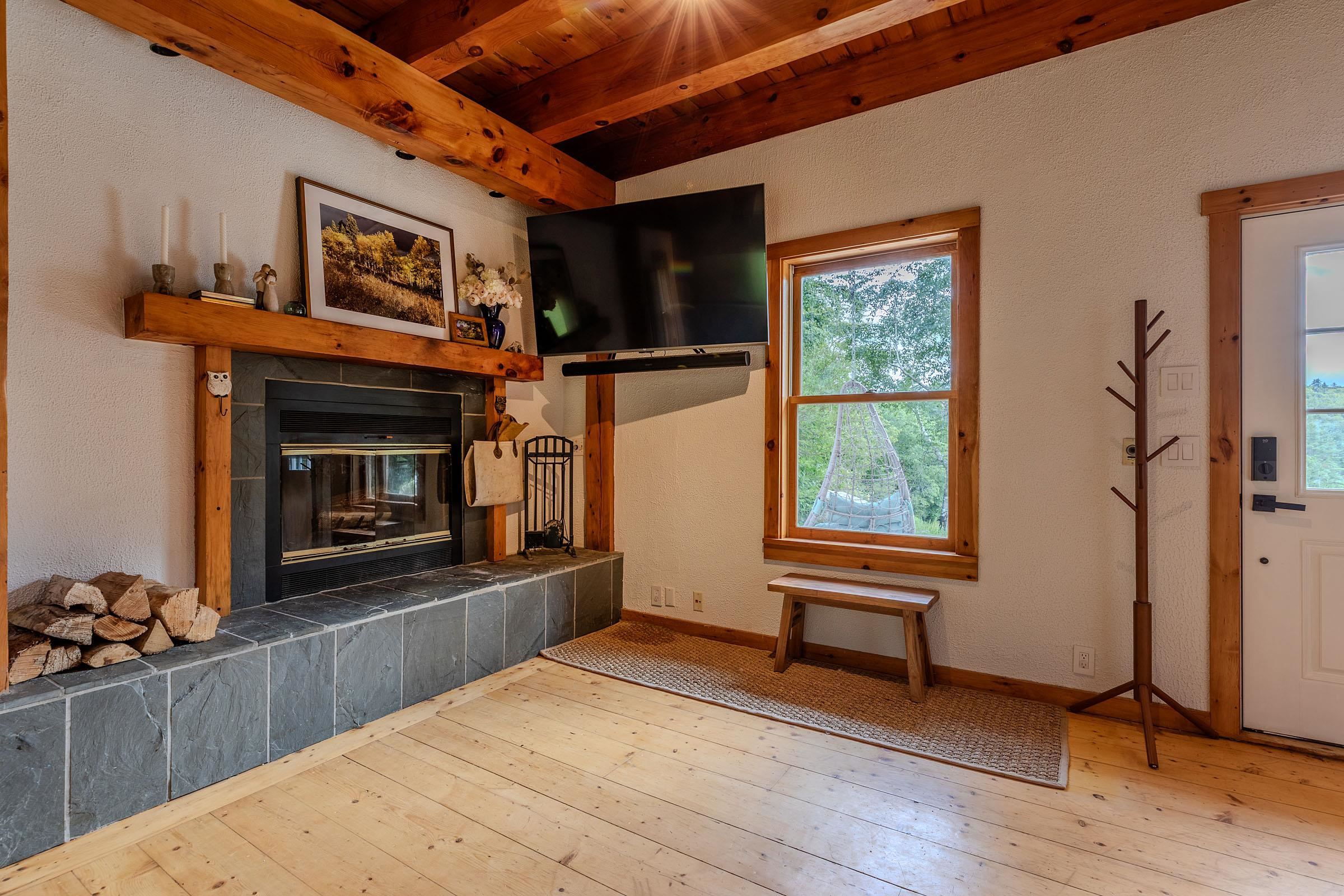 1260 Grafton Road photo 10