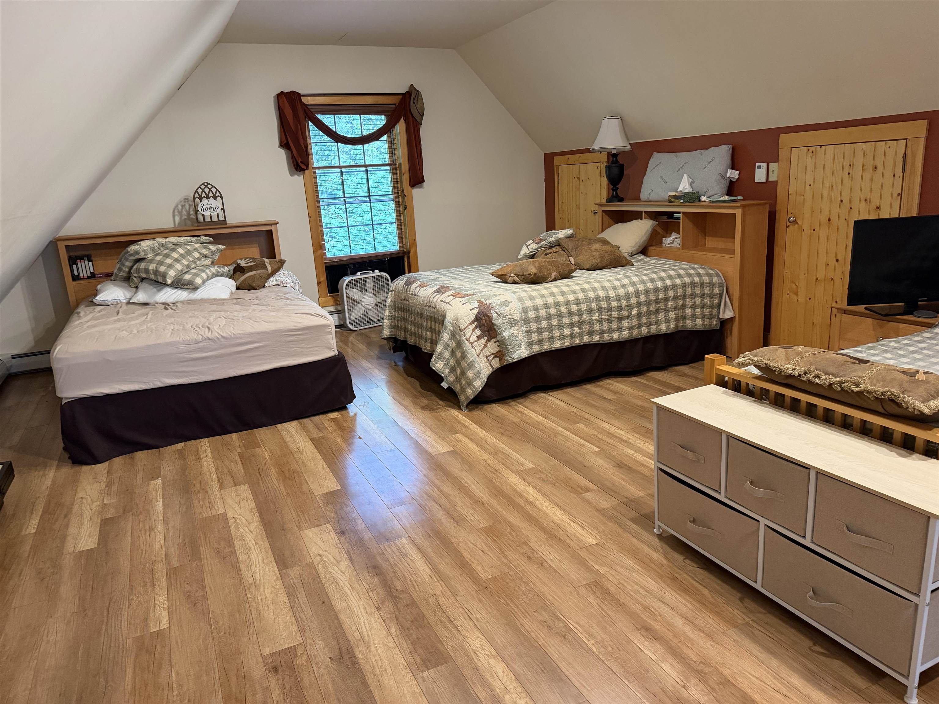 215 Gilbert Road photo 14