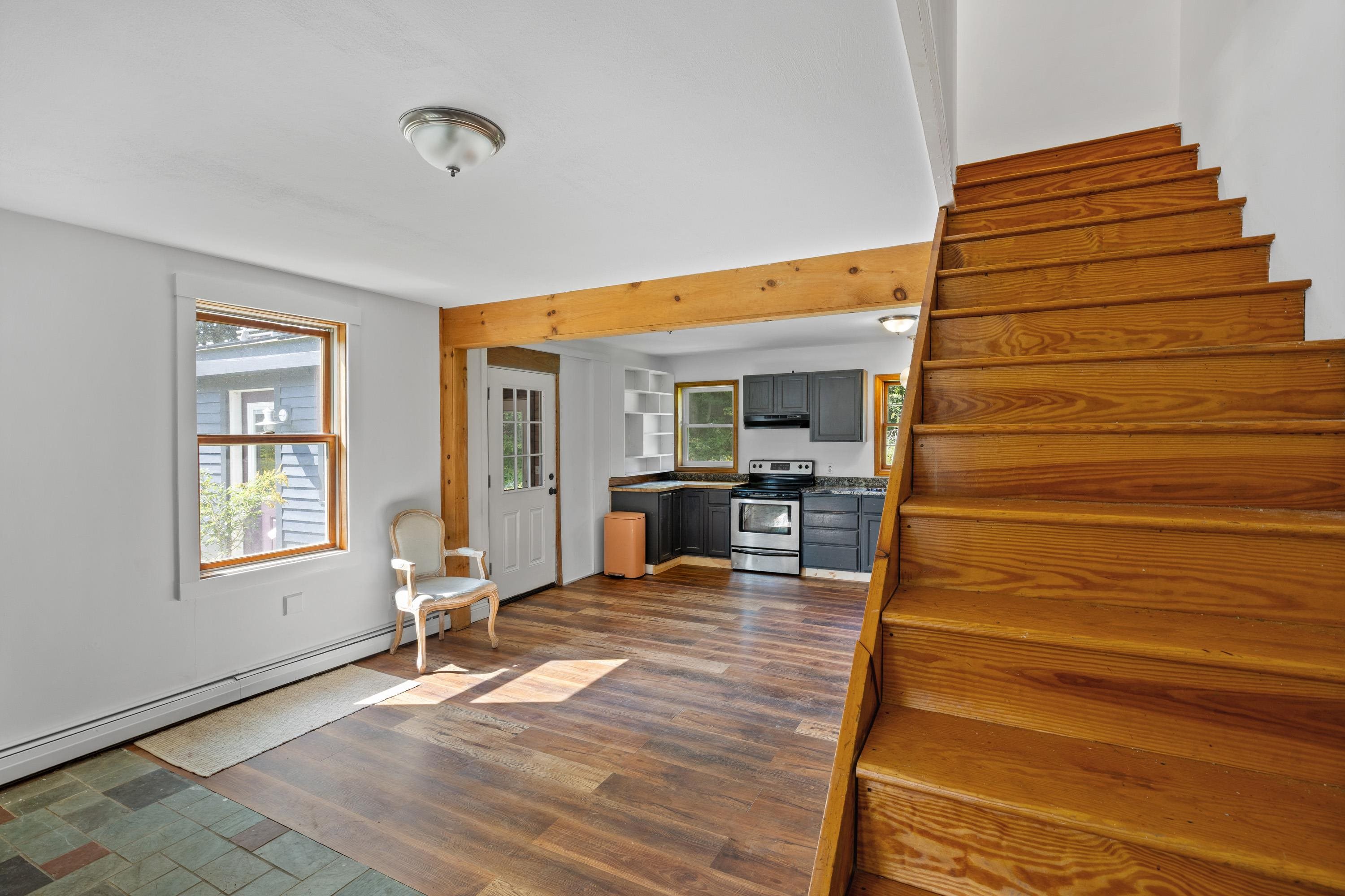 16 Acorn Avenue photo 17