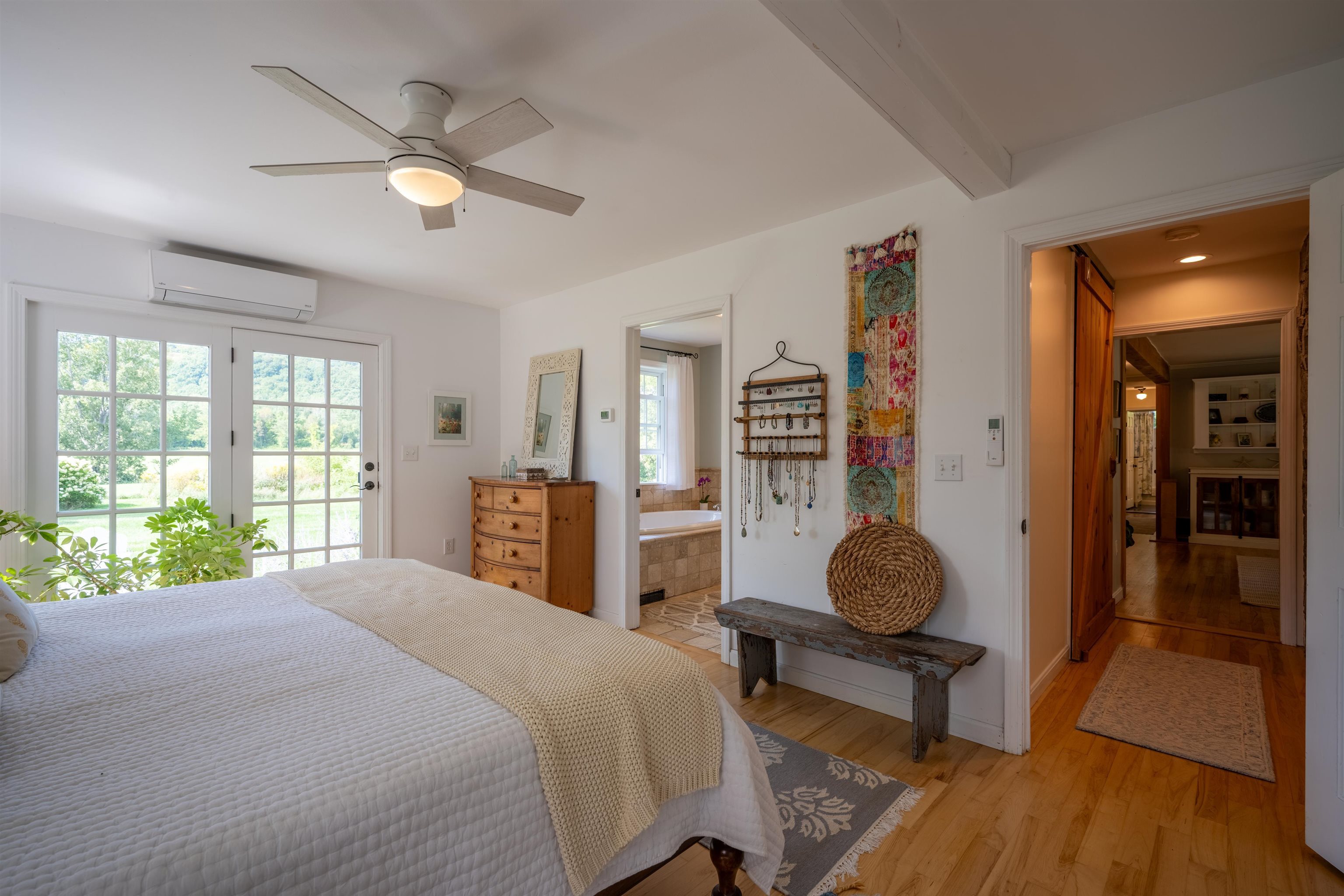 922 Happy Valley Road photo 19