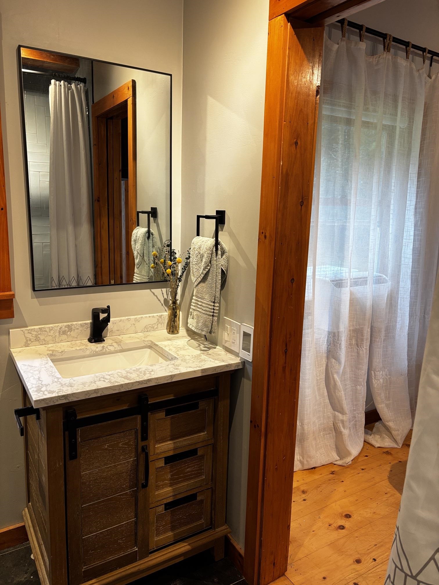 1260 Grafton Road photo 23