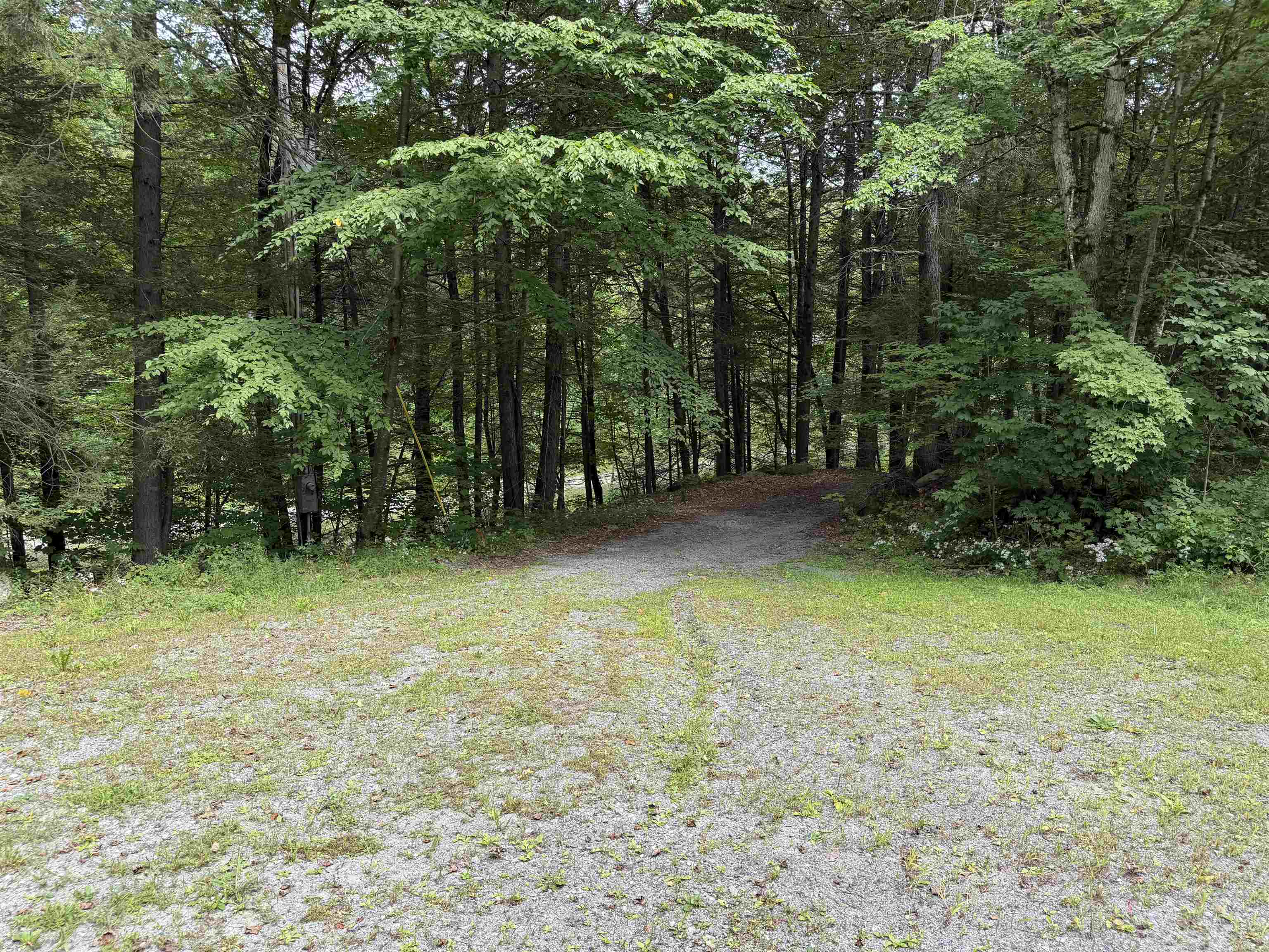 215 Gilbert Road photo 29