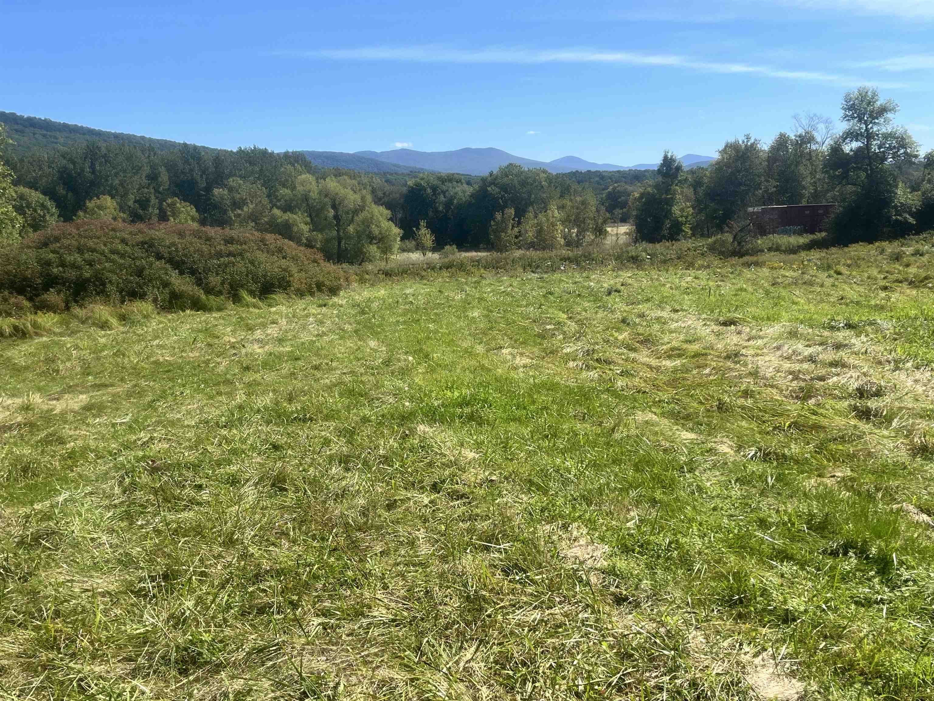 3210 West Creek Road photo 3
