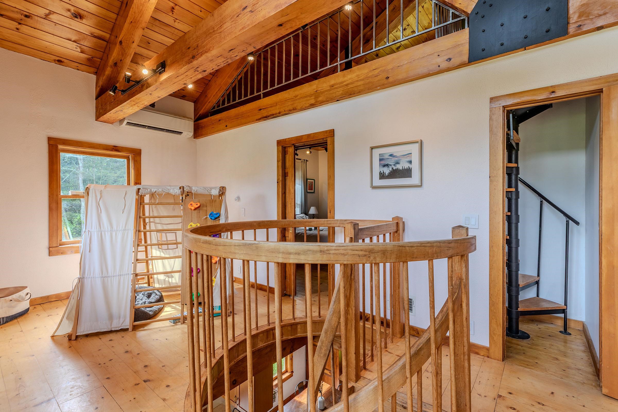 1260 Grafton Road photo 33