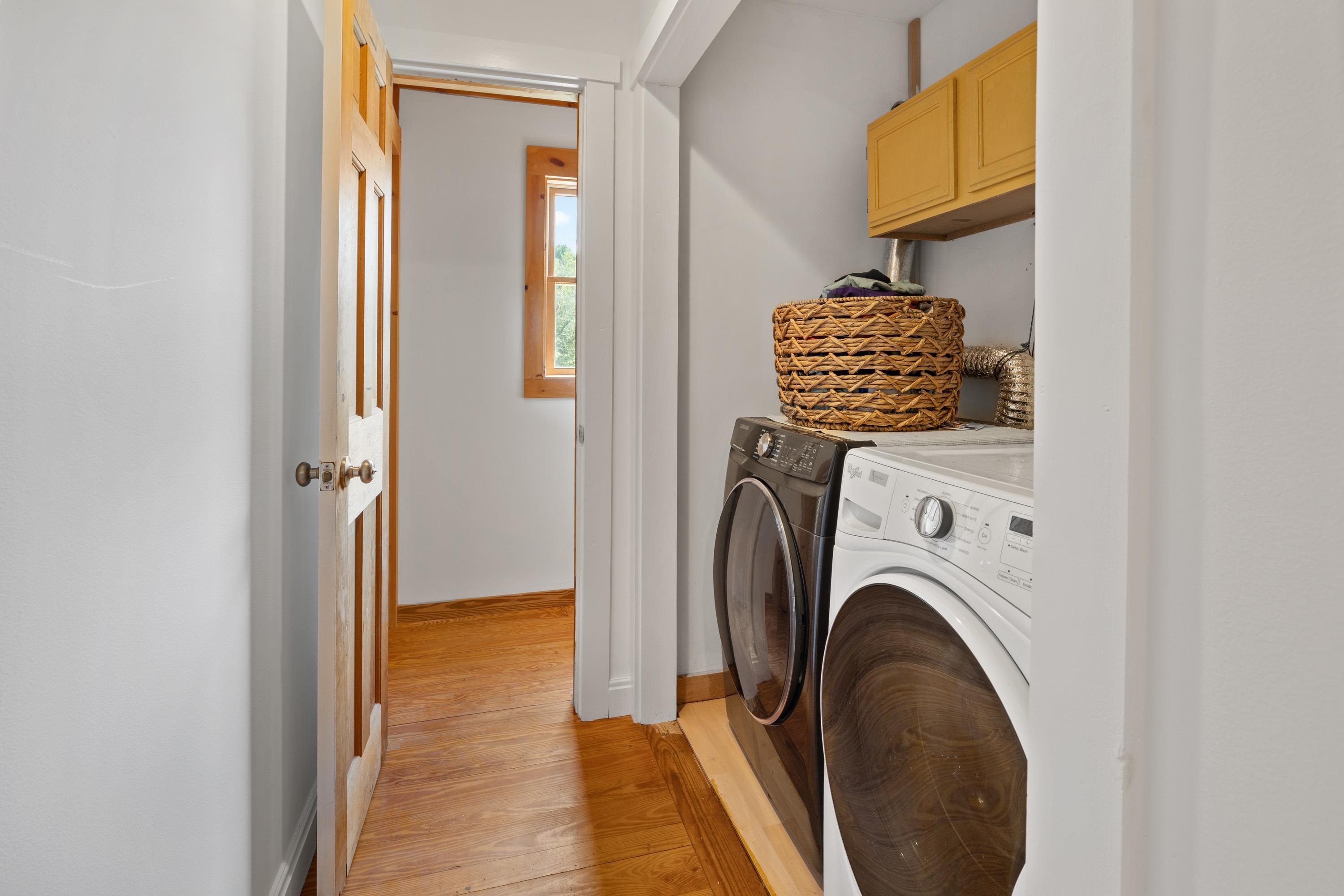 16 Acorn Avenue photo 34