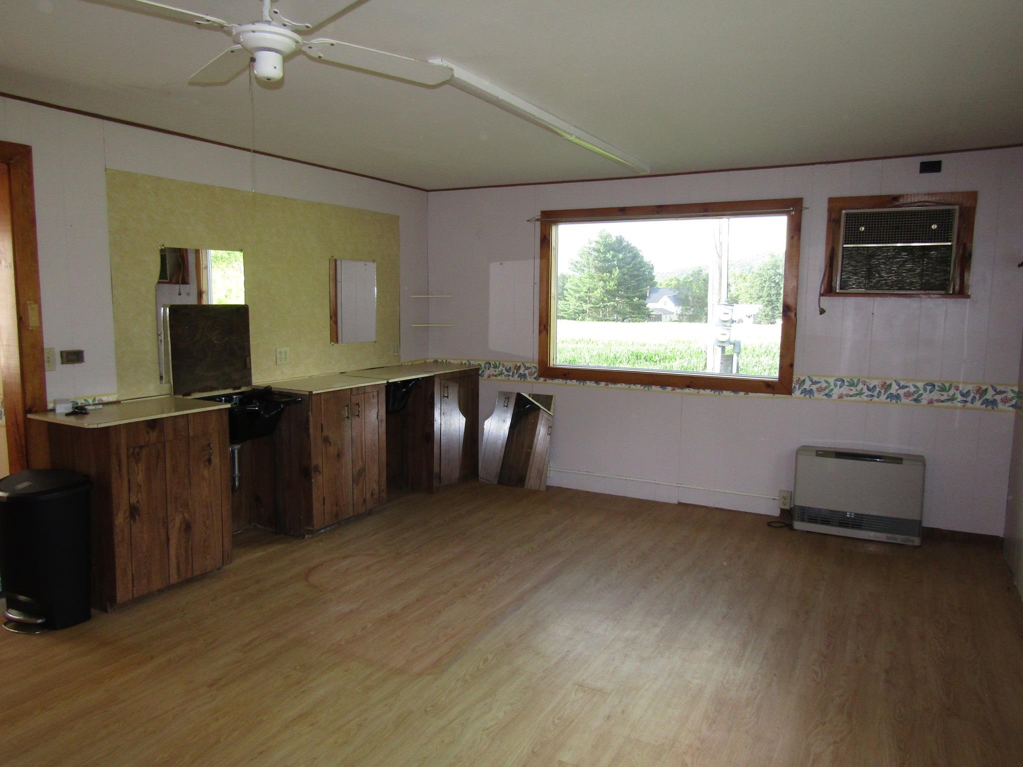 146 Perley Road photo 40