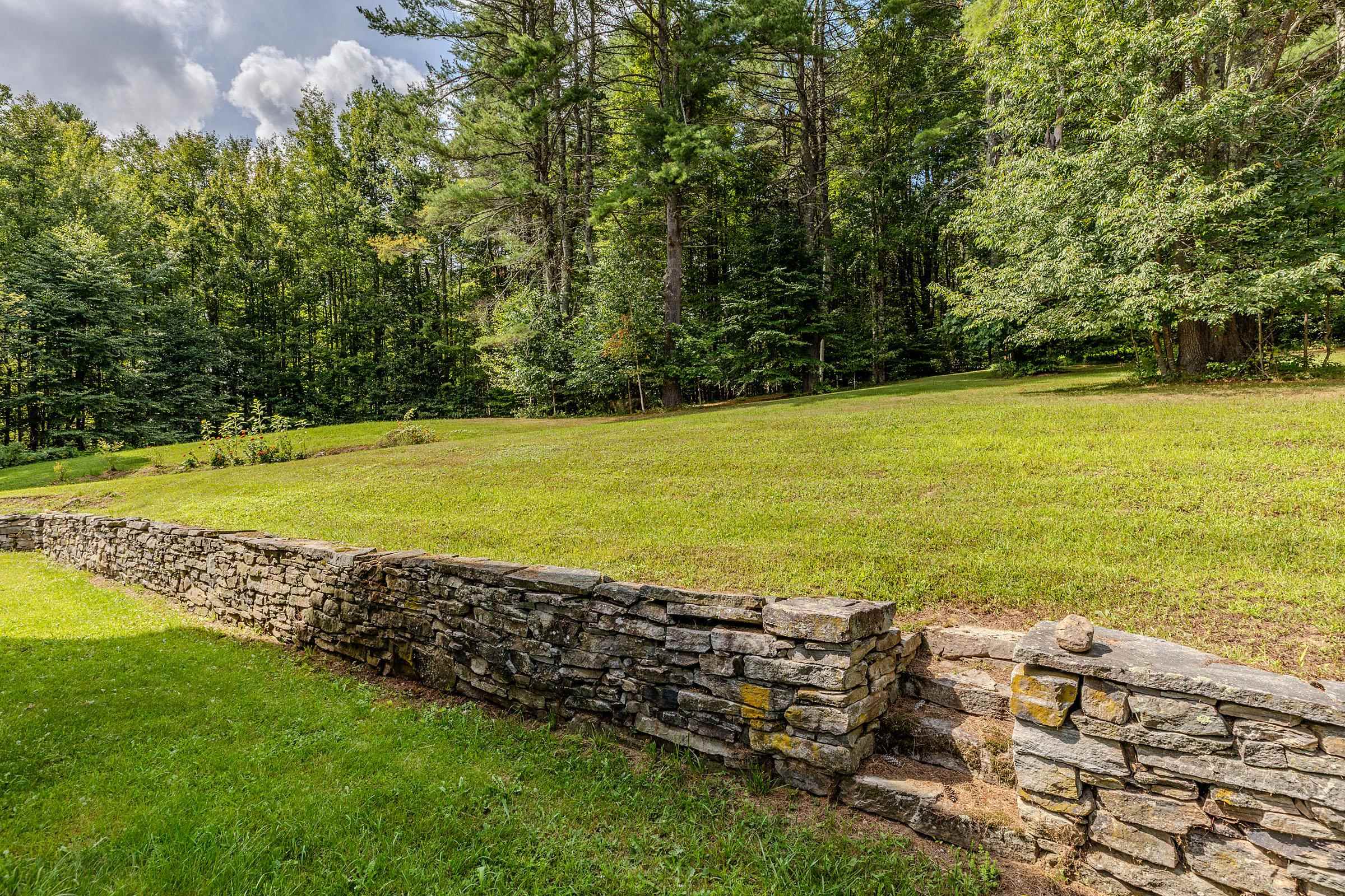 1260 Grafton Road photo 40