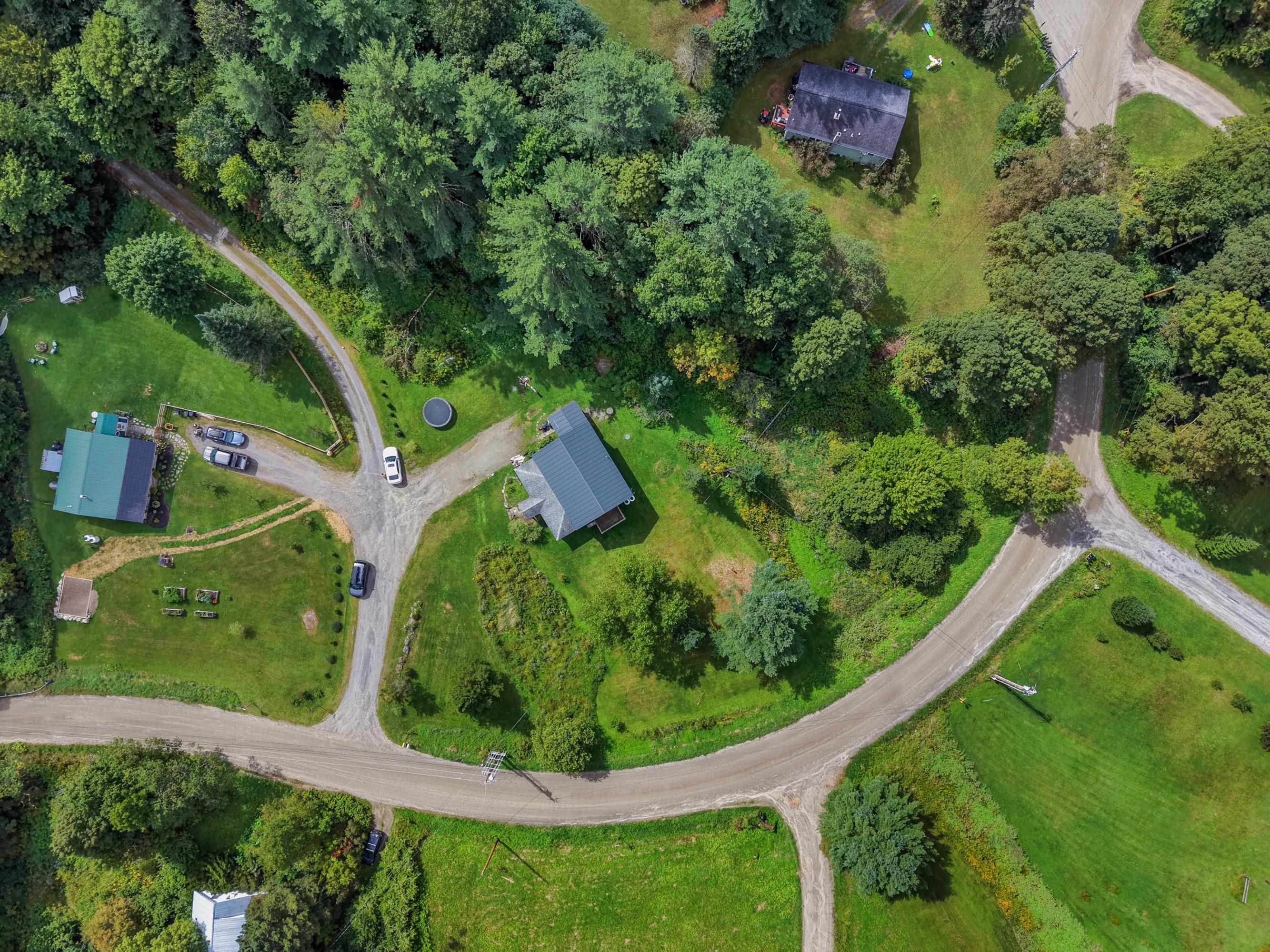 16 Acorn Avenue photo 41