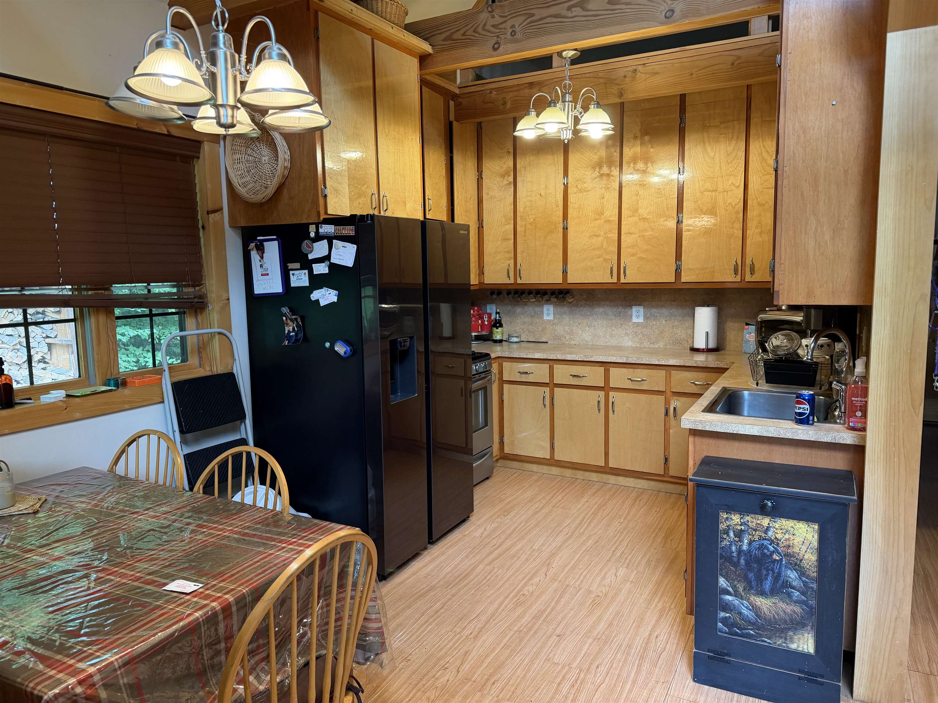215 Gilbert Road photo 7