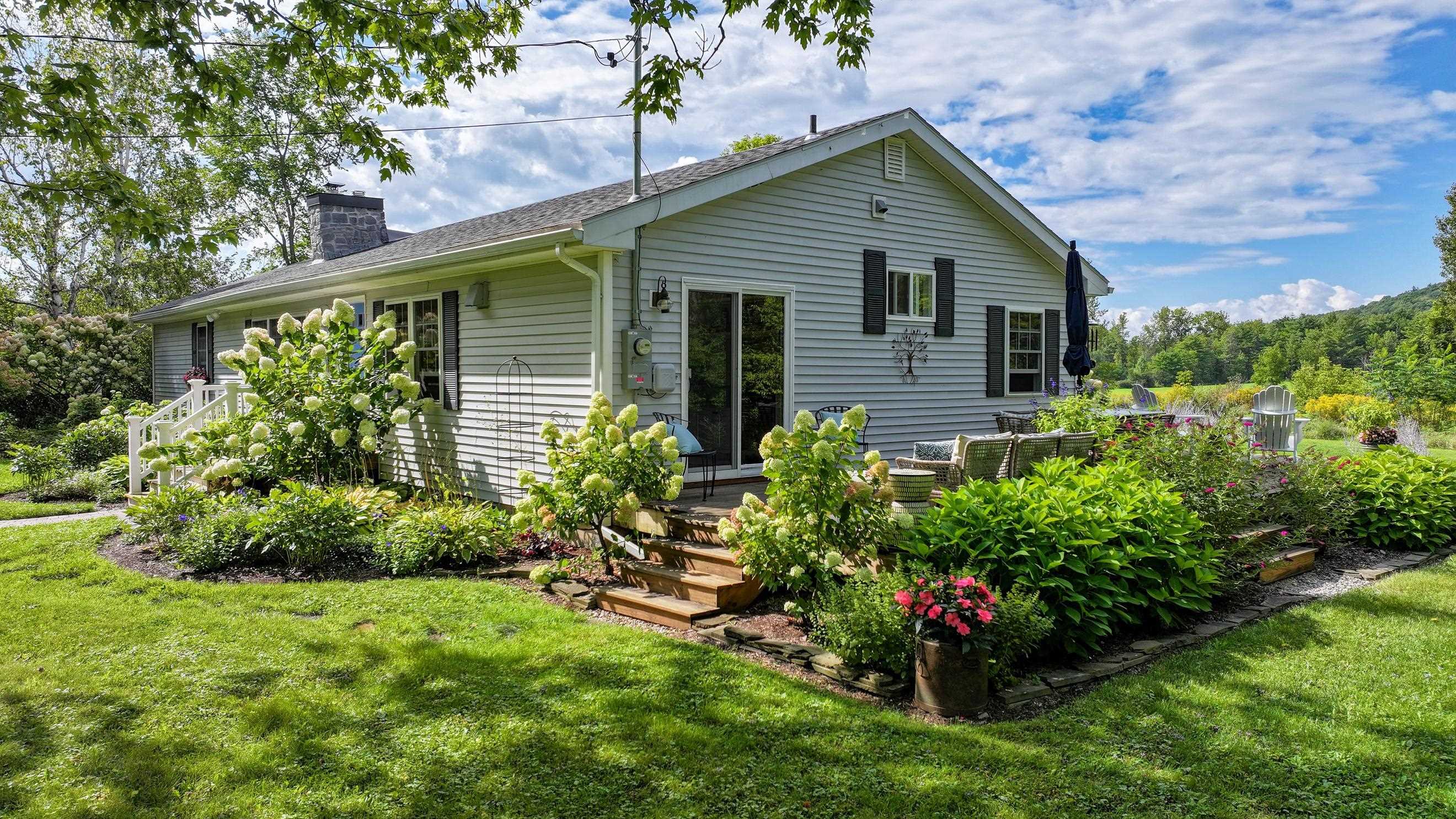 922 Happy Valley Road photo 8