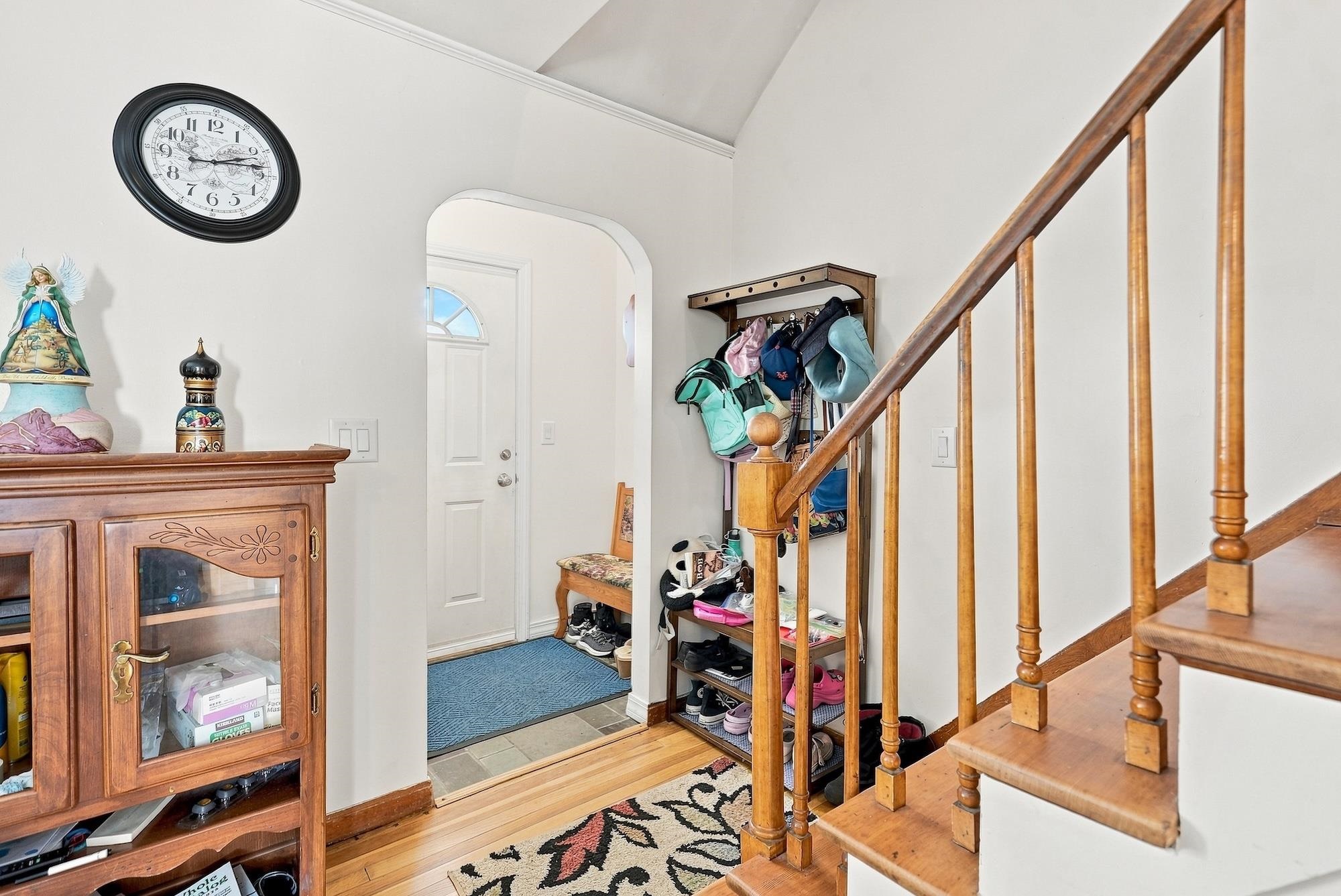 47 McIntosh Avenue photo 13