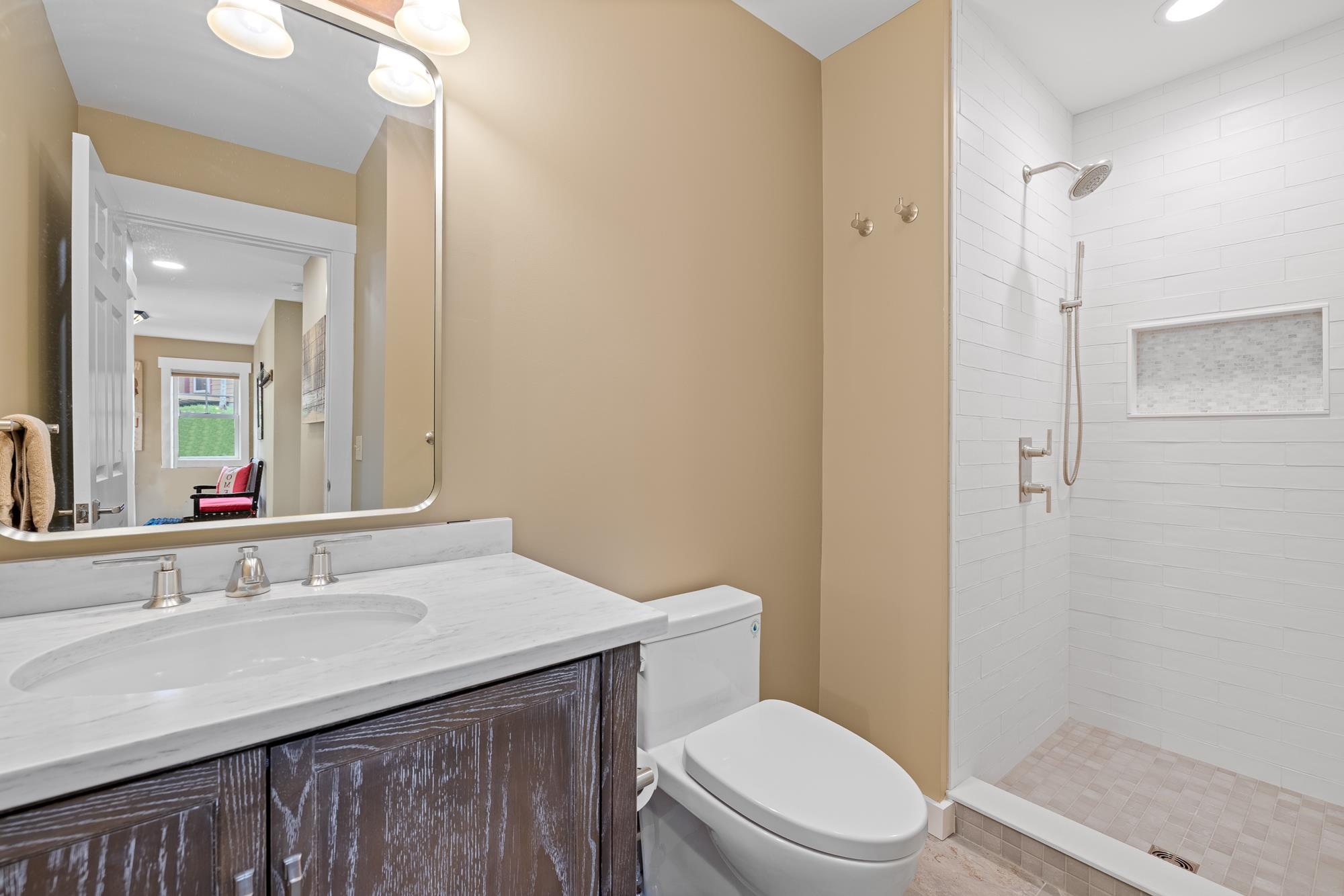 31 Tacoma Way photo 22