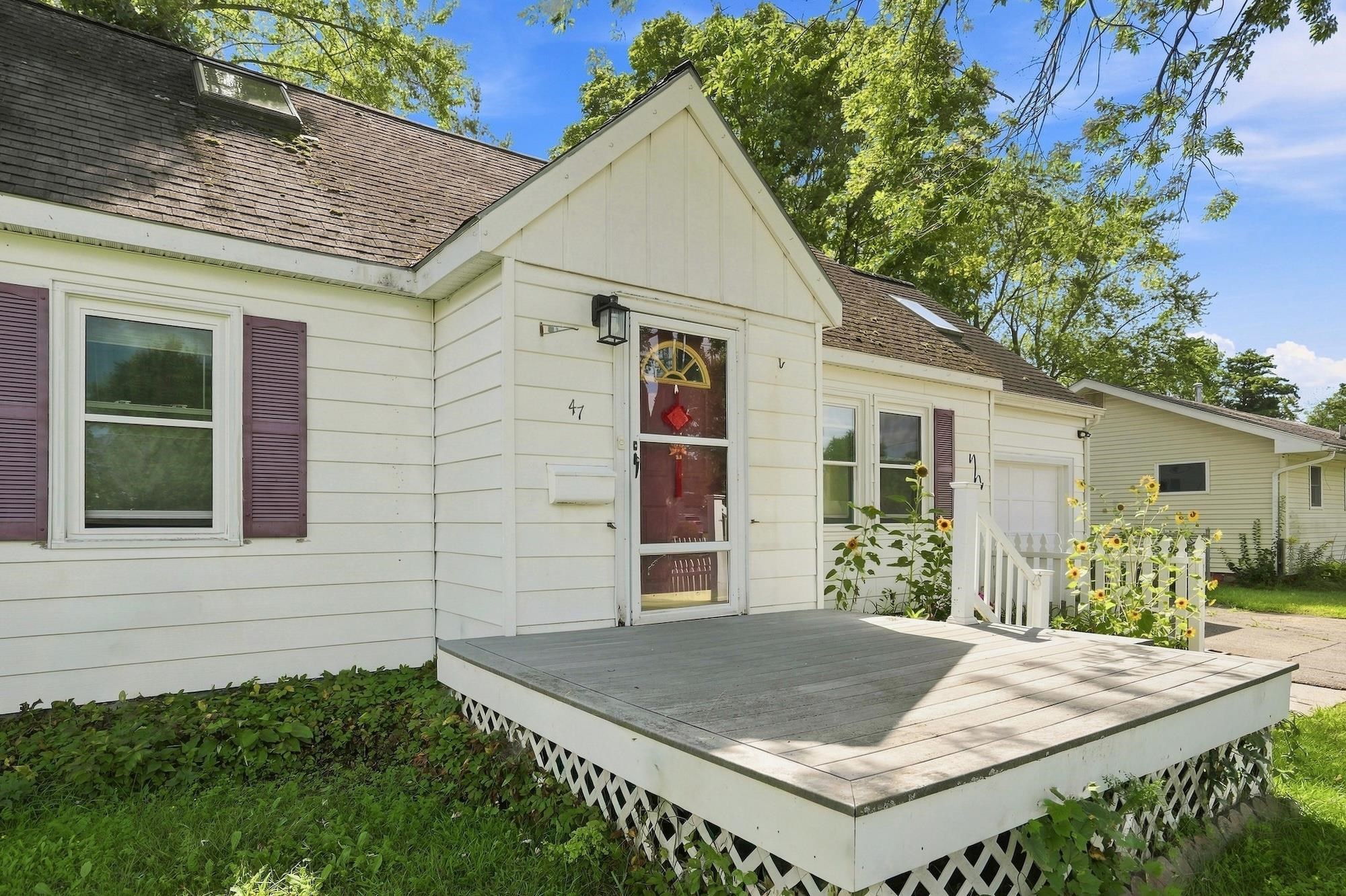 47 McIntosh Avenue photo 45