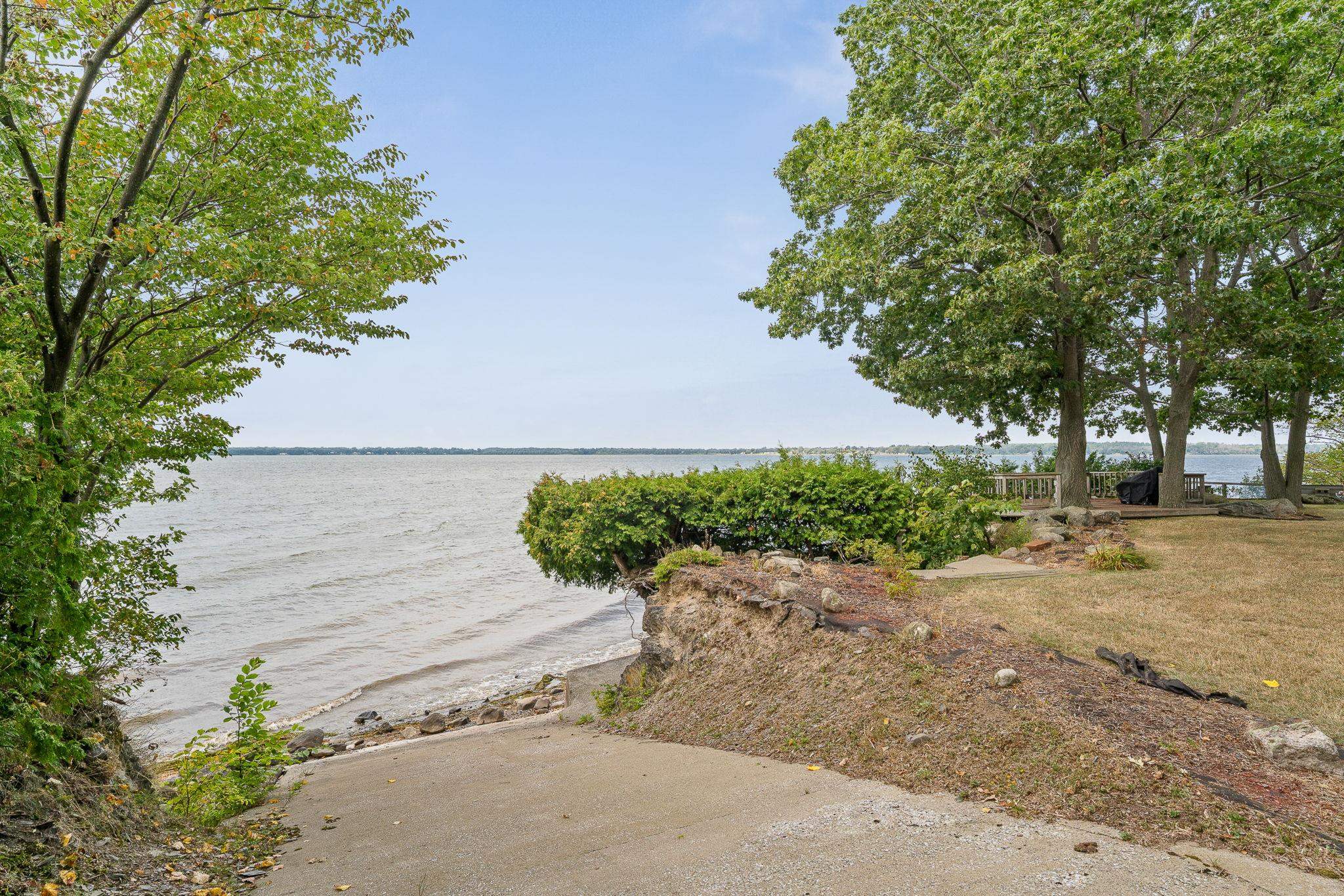 316 Lakewood Drive photo 54