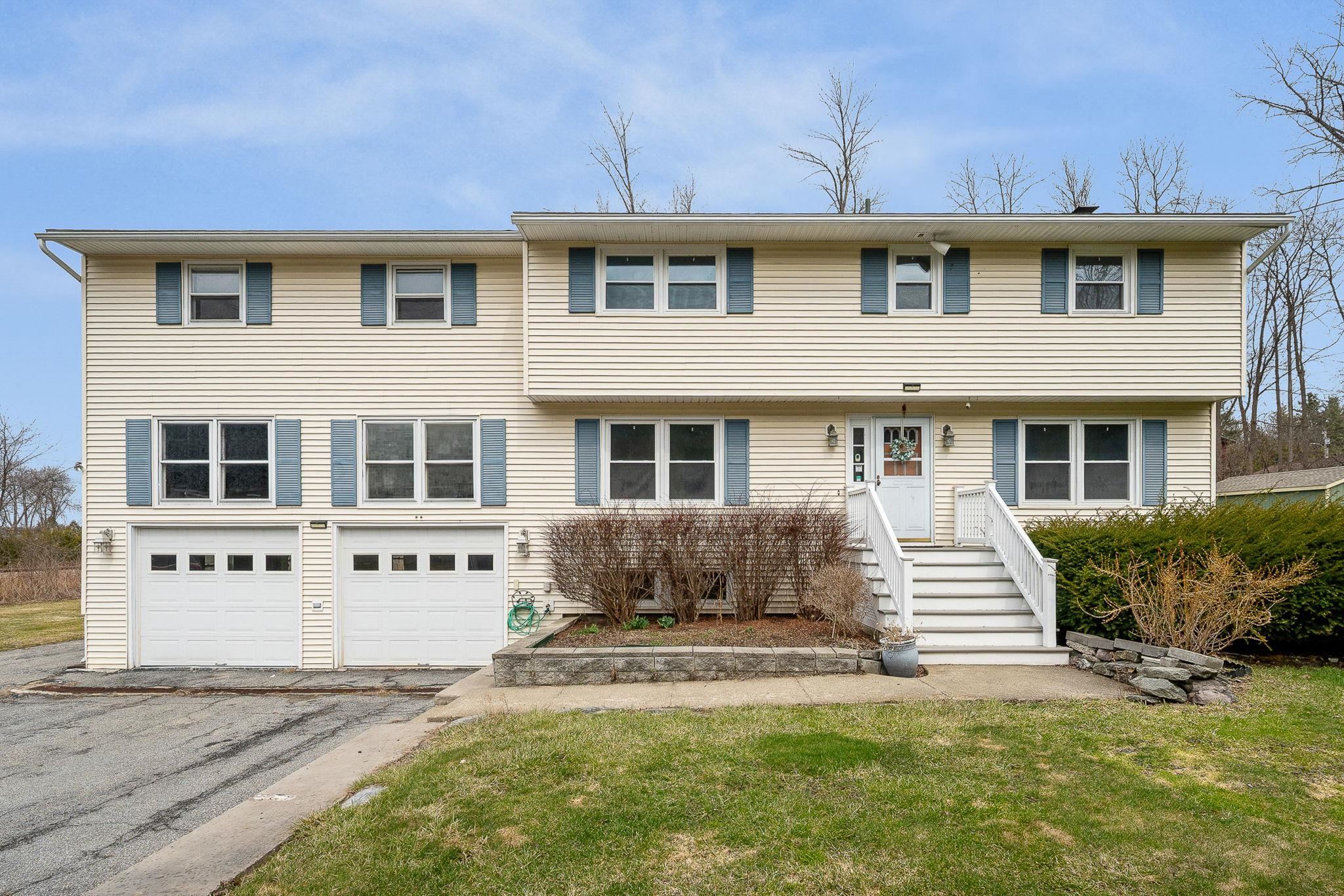 near 186 Hummingbird Lane South Burlington, VT 05403 Property 4