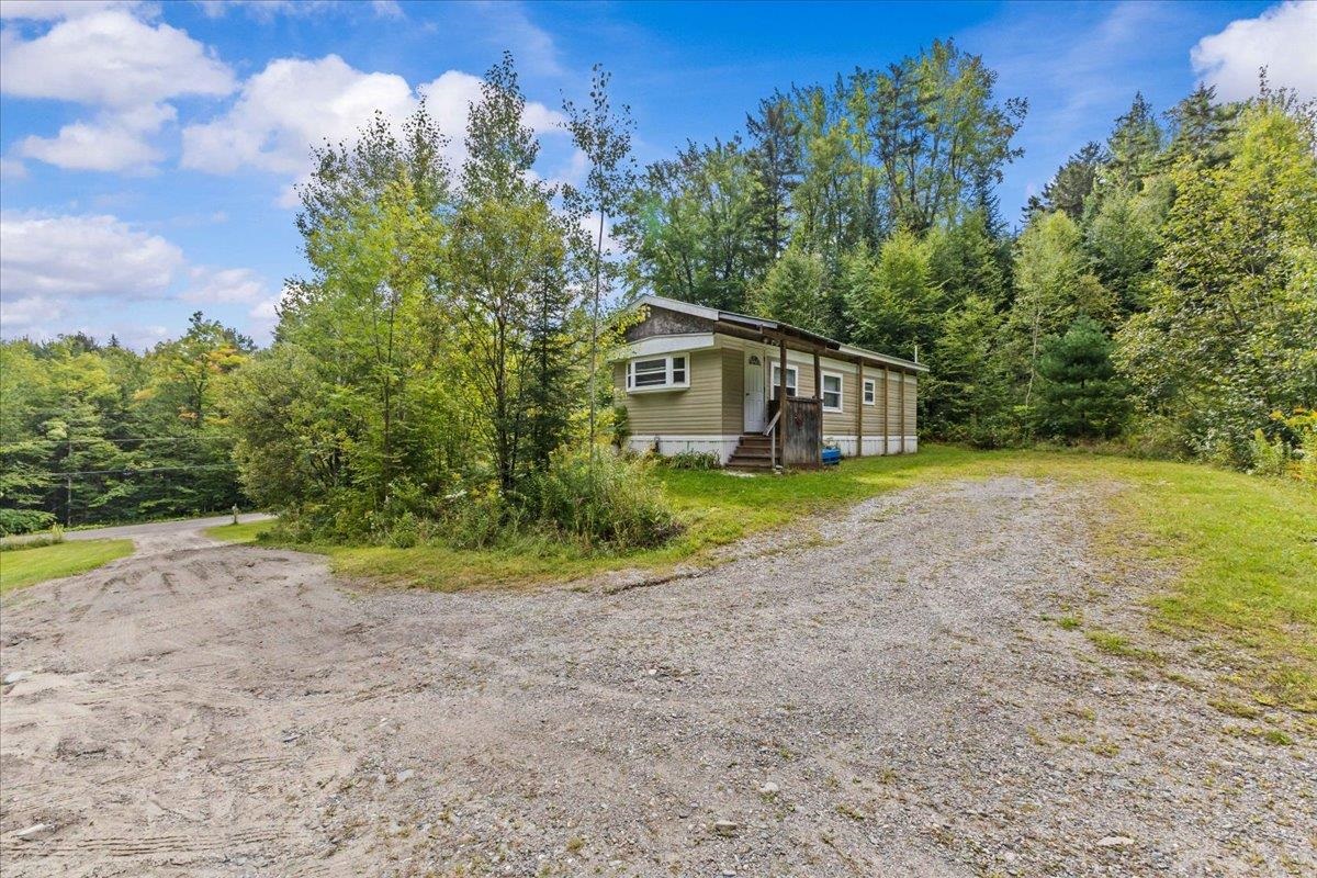 2083 West Hill Road photo 10