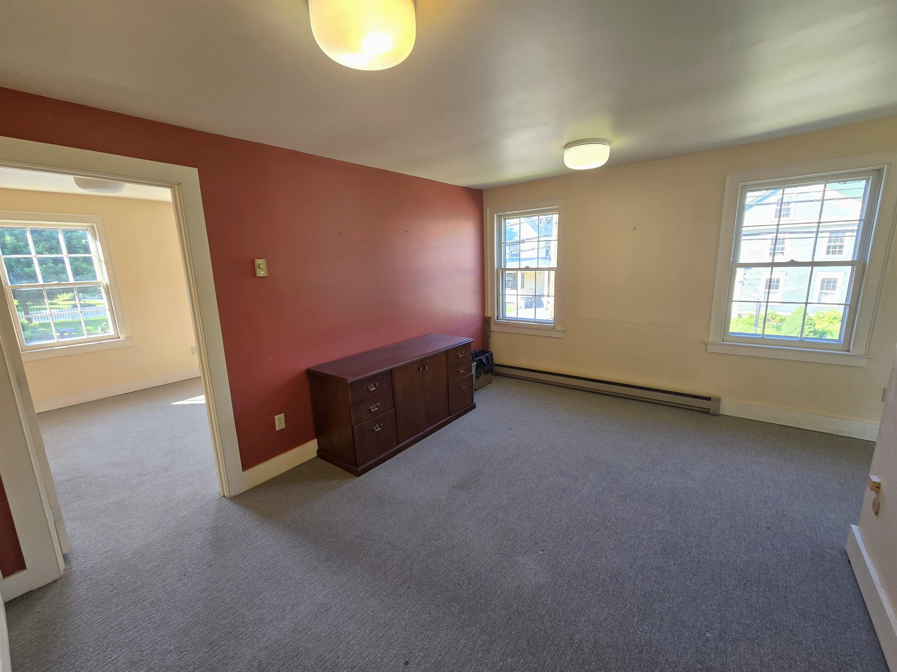 54 Linden Street photo 13