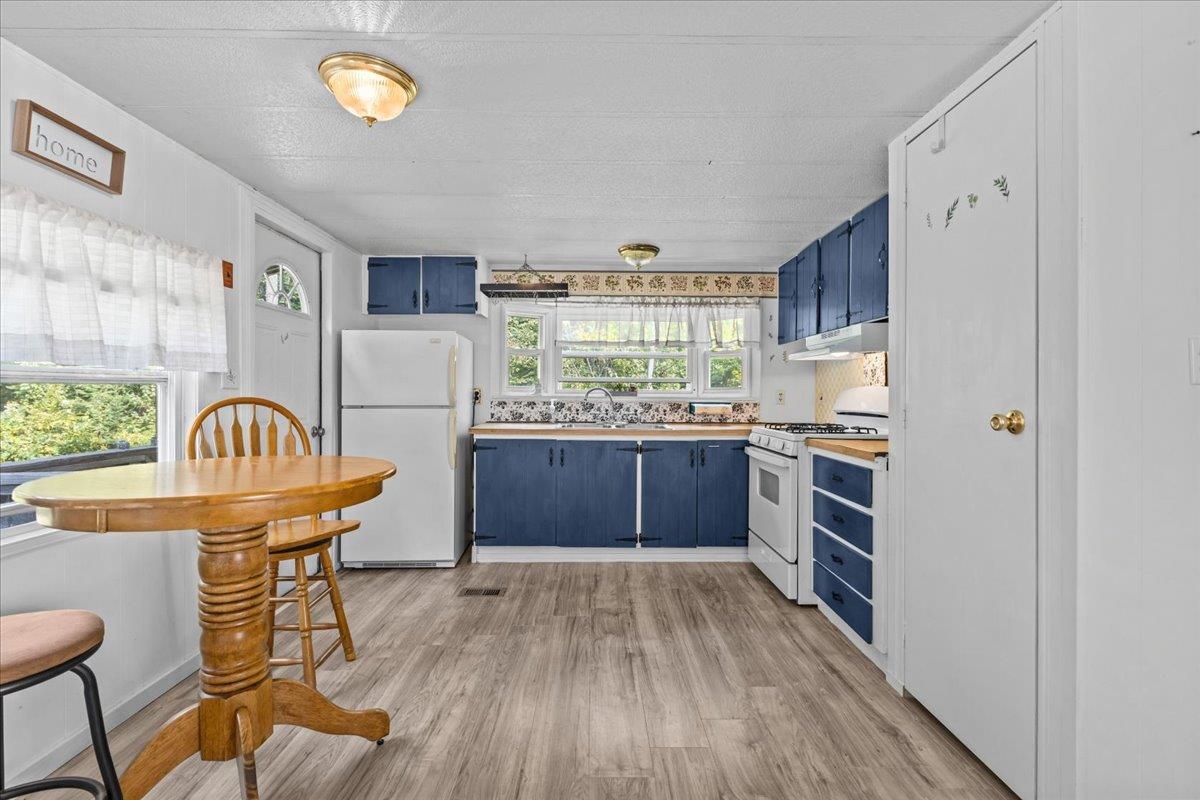 2083 West Hill Road photo 13
