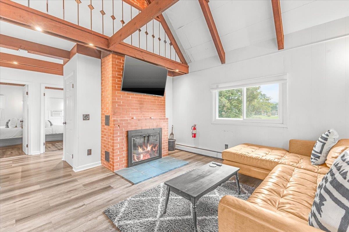 26 Strom Farm Lane photo 16
