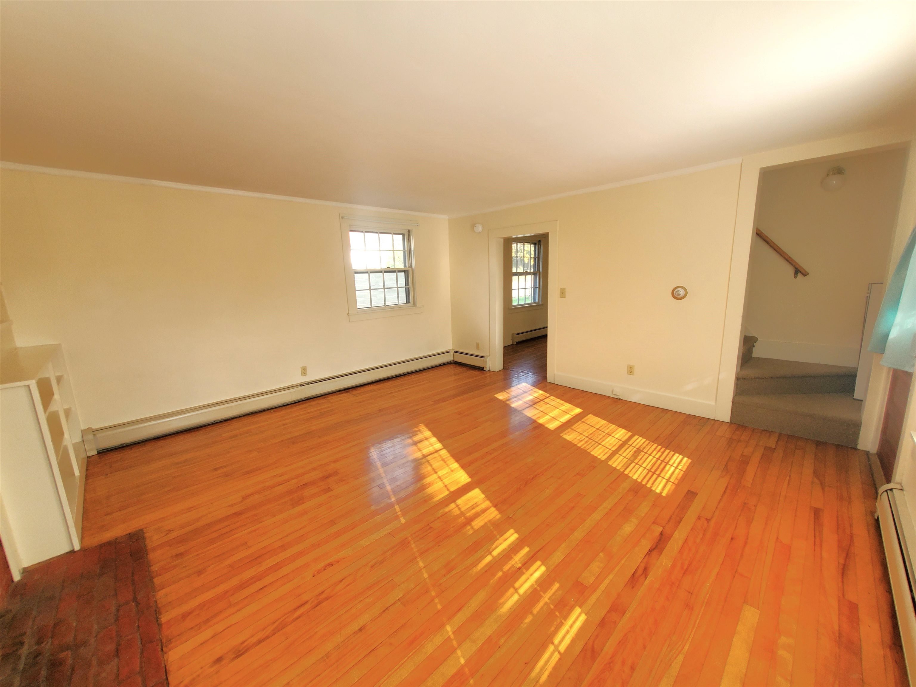 54 Linden Street photo 19