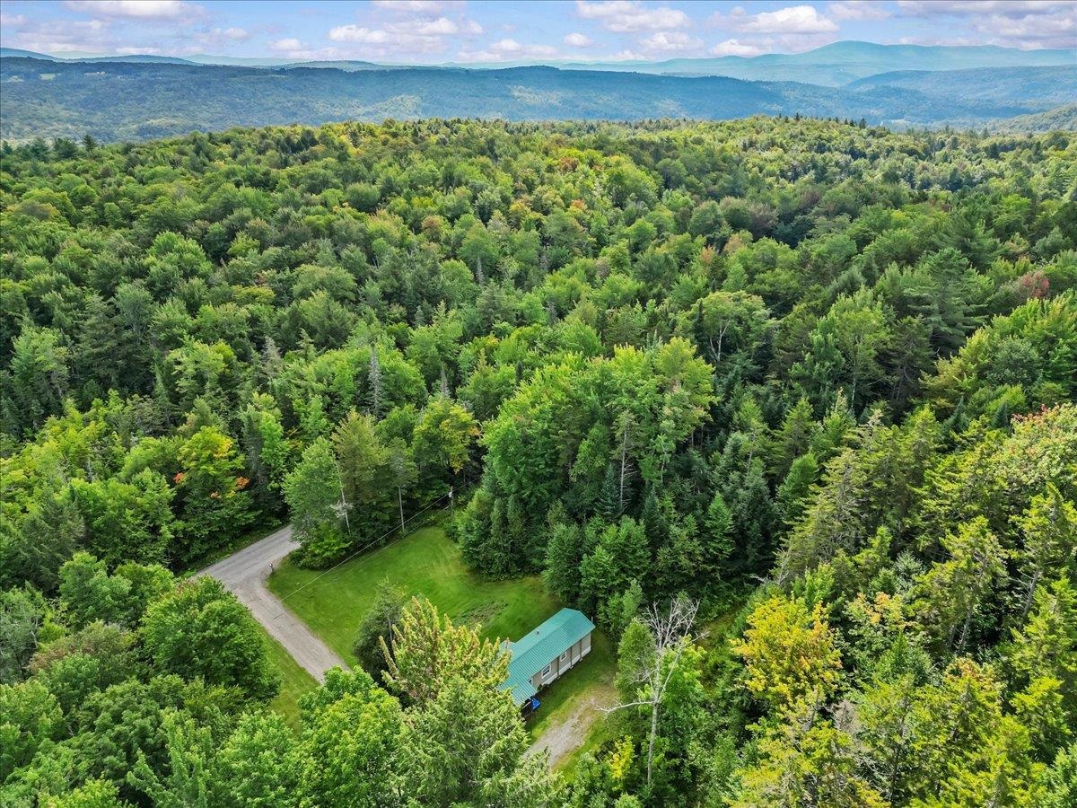 2083 West Hill Road photo 35