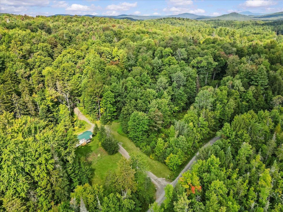 2083 West Hill Road photo 39