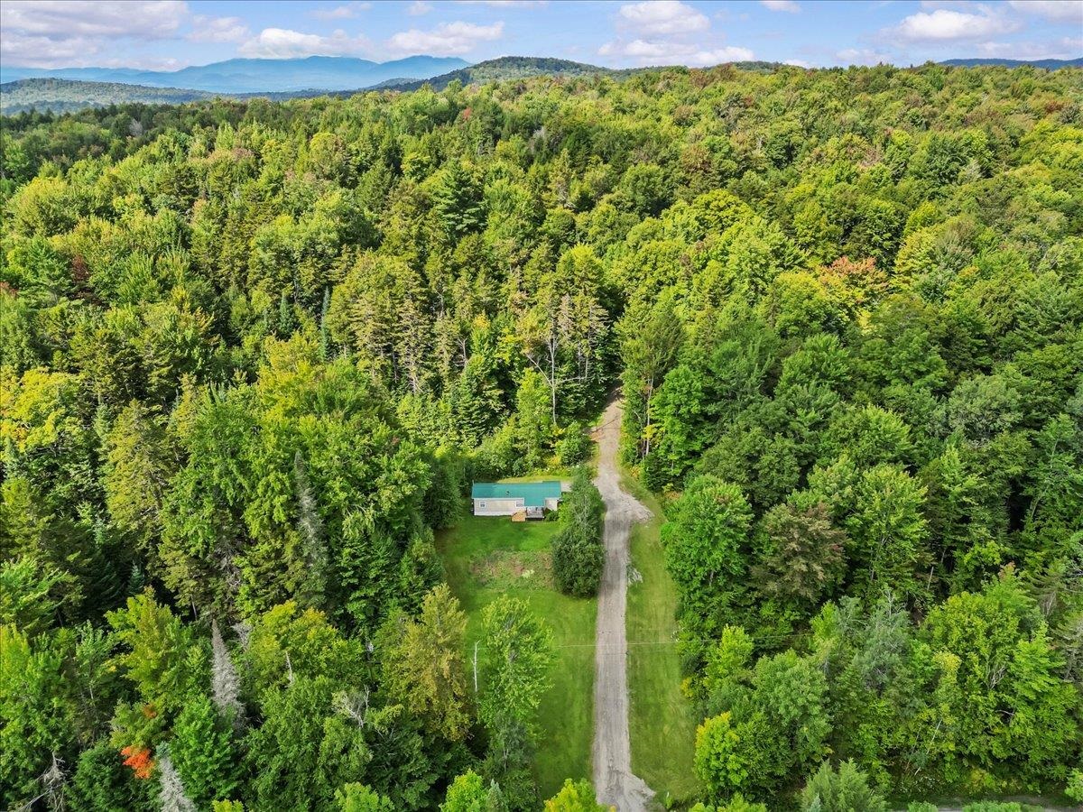 2083 West Hill Road photo 40