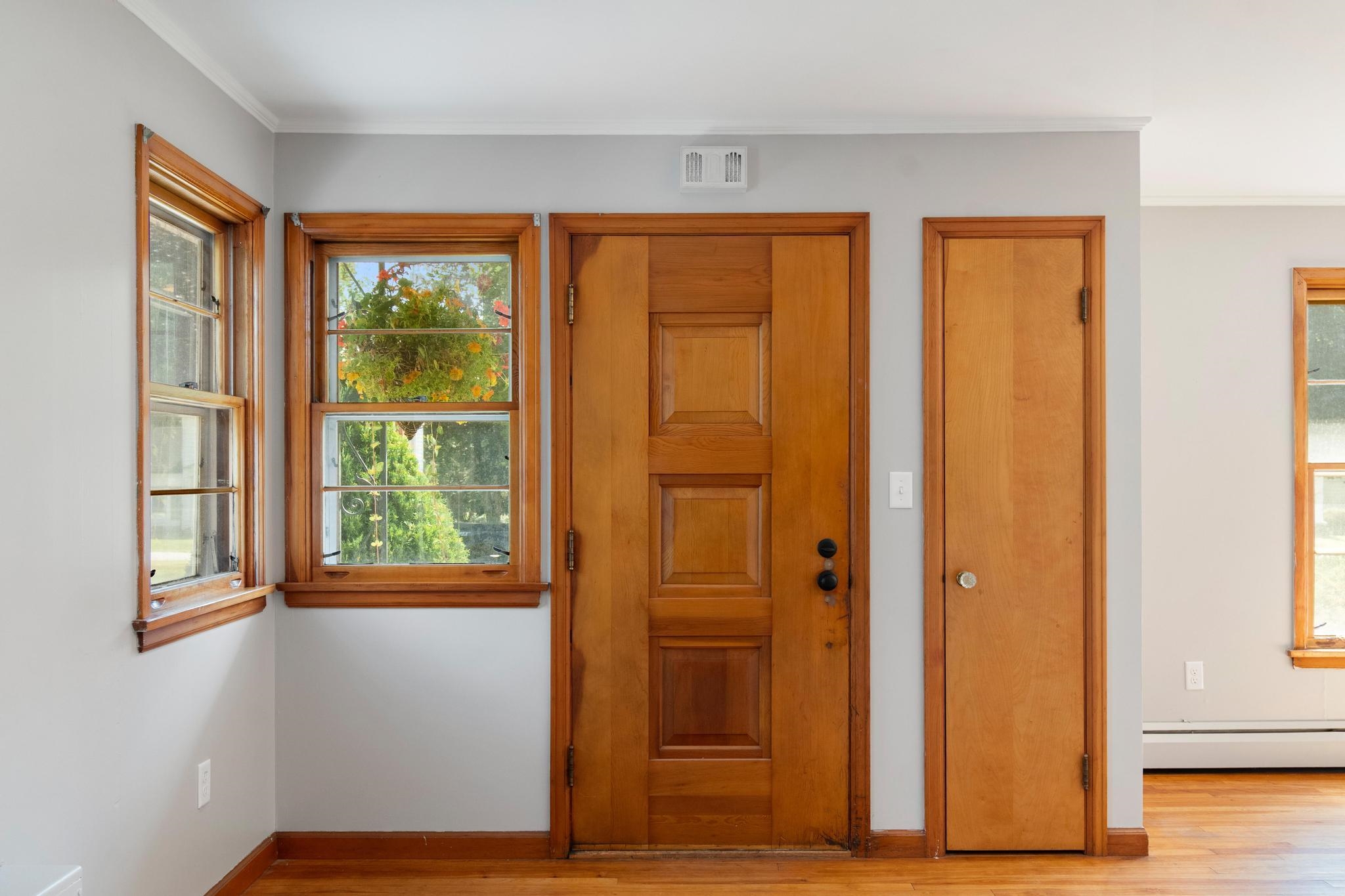 13 Driscoll Drive photo 3