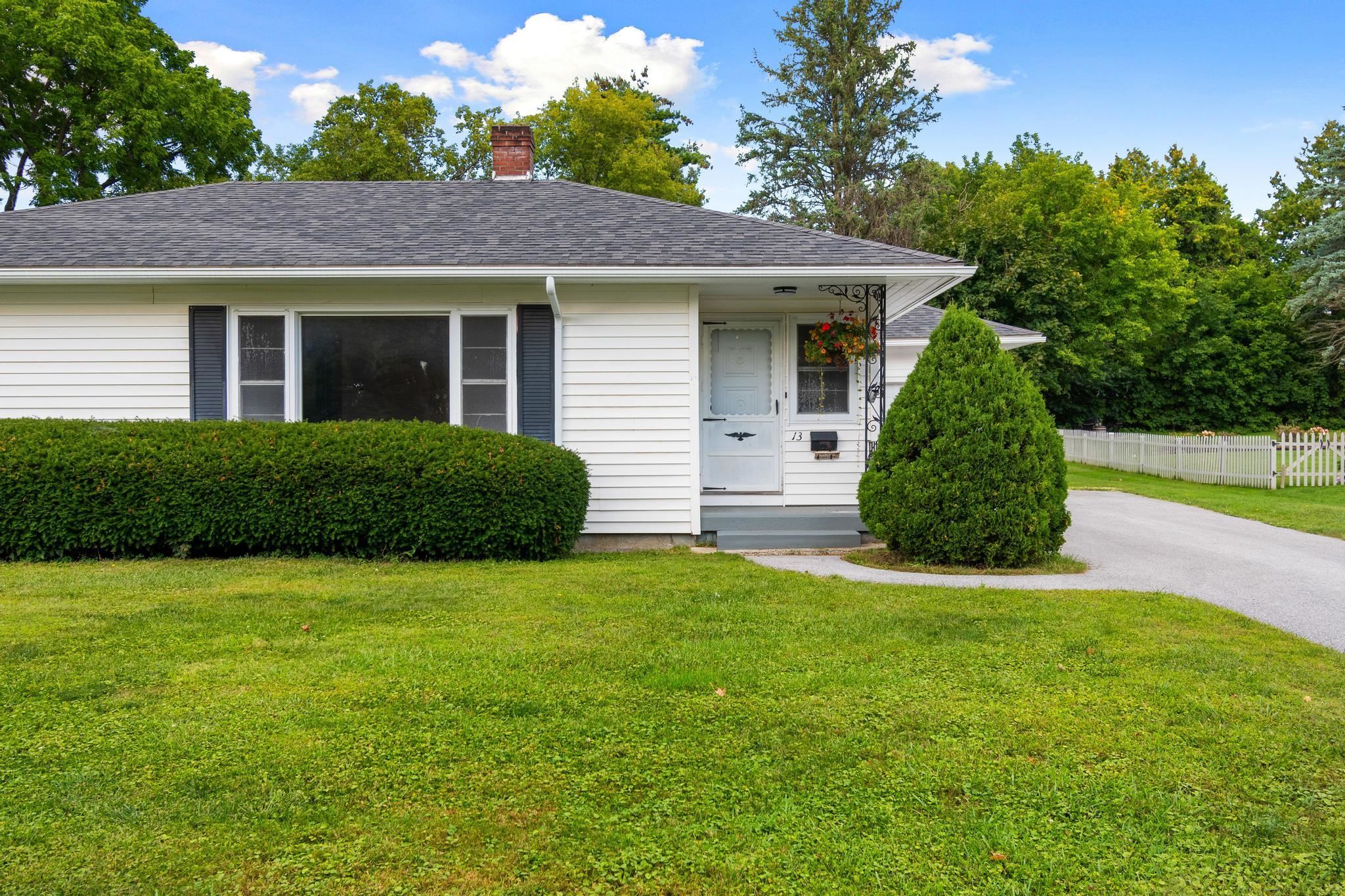 13 Driscoll Drive photo 32