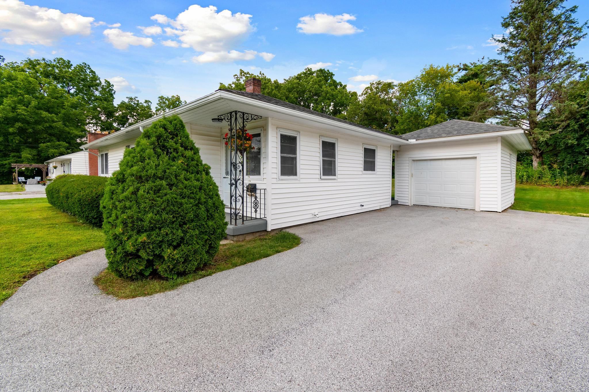 13 Driscoll Drive photo 33