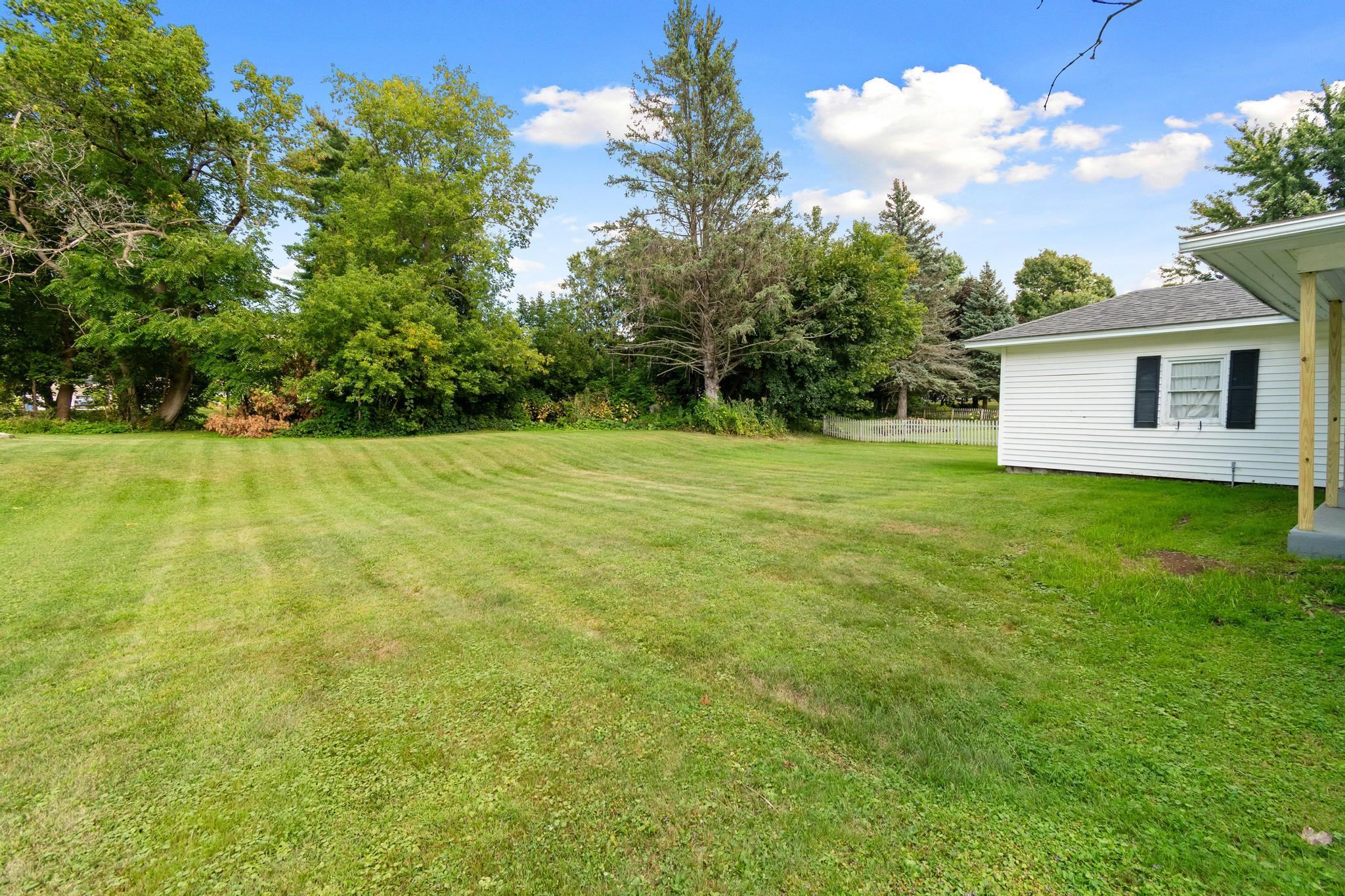 13 Driscoll Drive photo 36