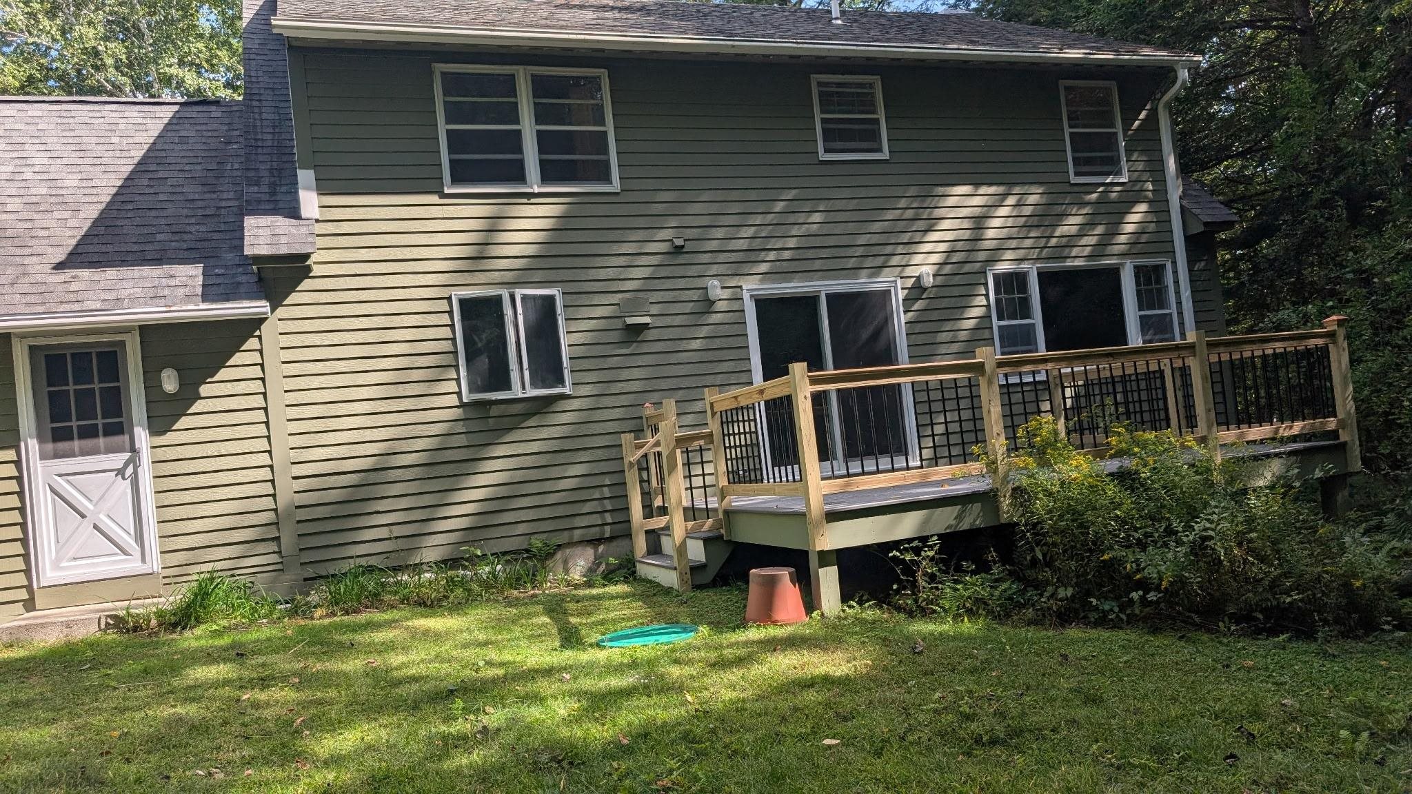 574 Hitzel Terrace photo 5