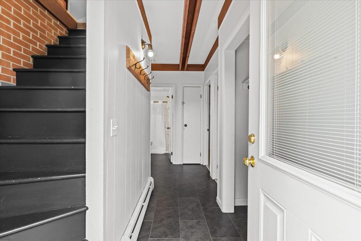 14 Strom Farm Lane photo 8