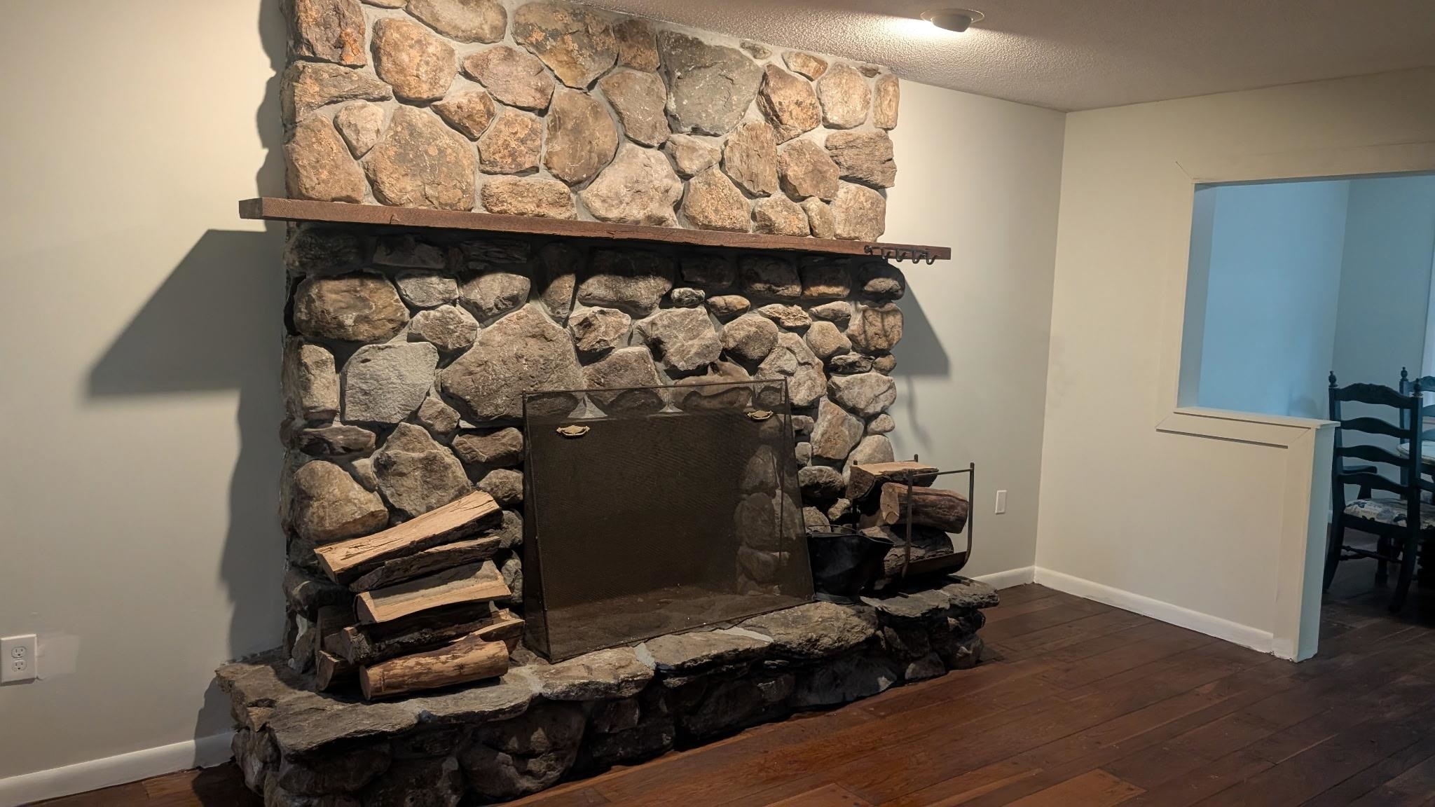 574 Hitzel Terrace photo 9