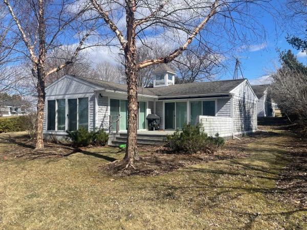 312 Lakewood Drive
