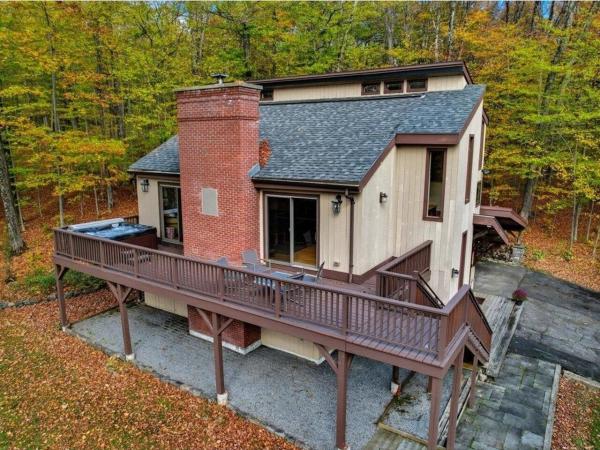 185 Maple Road