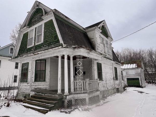 29 dewey Street