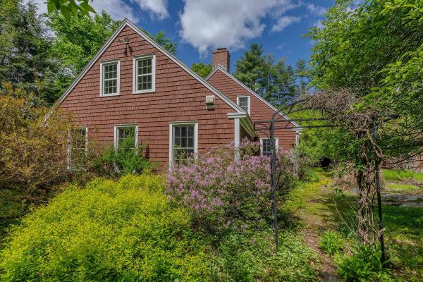 223 Coach Road