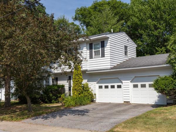 192 Killarney Drive