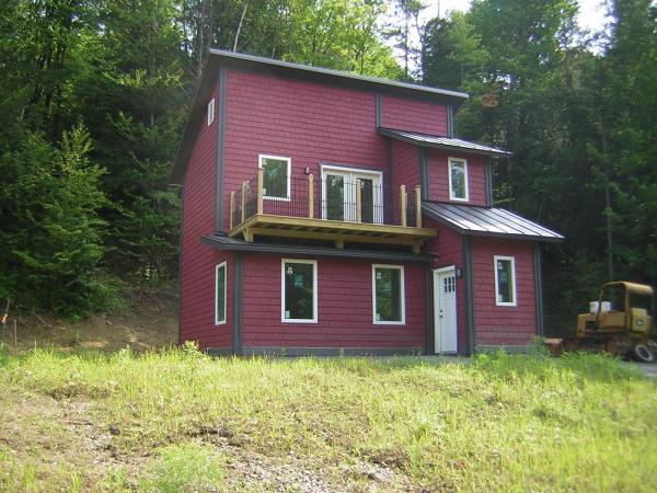 Single Family in Johnson VT