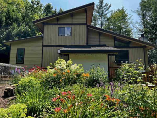 Single Family in Waterbury VT