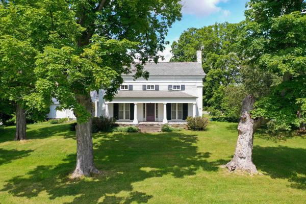 2672 Weybridge Road
