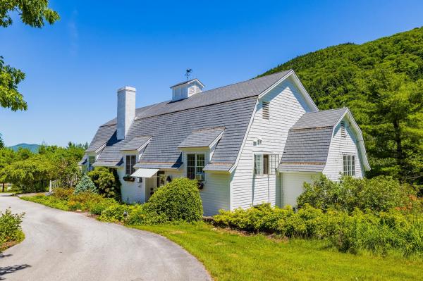 1115 South End Road
