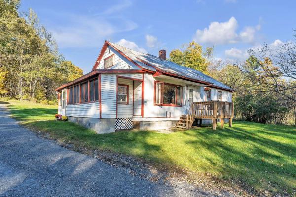 1282 Calais Road